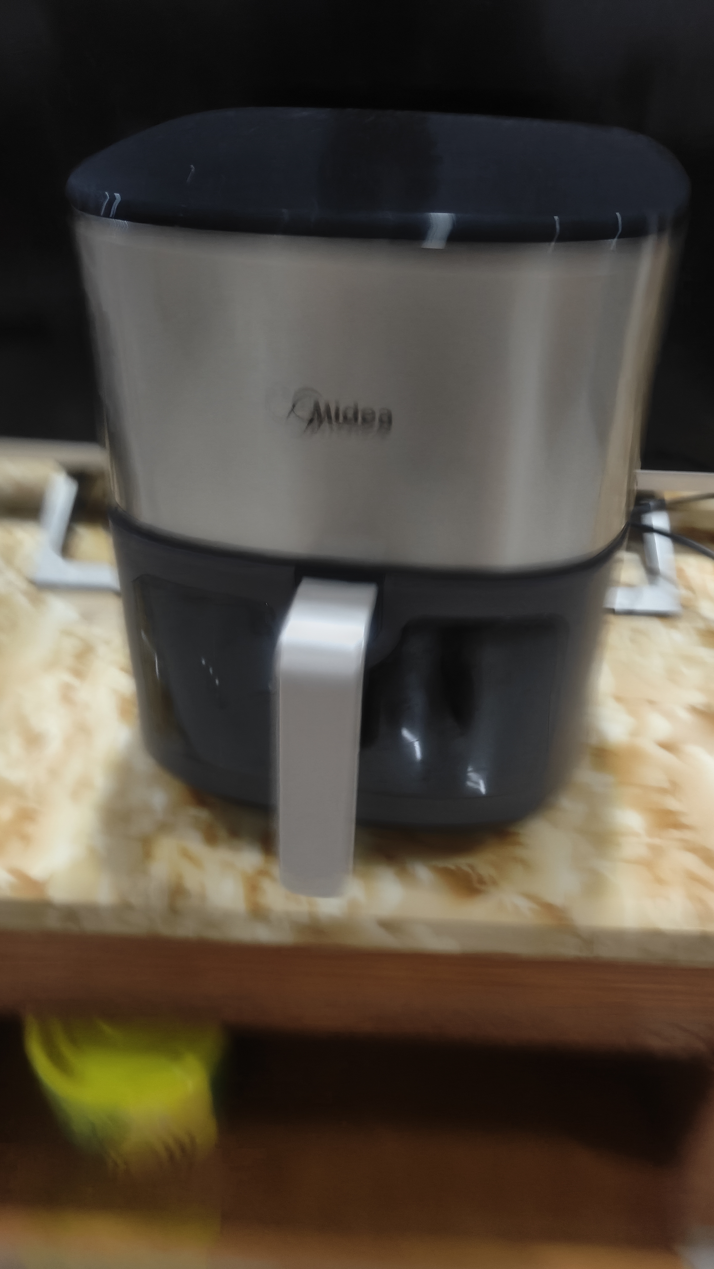 美的（Midea）空气炸锅美的蒸烤一体机小家电 家用大容量6.5L 炎烤免翻面多功能 双热源金属内腔KZC6502 实拍图