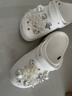 卡骆驰（CROCS）【预售】白鹿同款经典云朵洞洞鞋时尚百搭女鞋花园鞋|206750 白色-100(含智必星)【预售】 36 /37(230mm) 实拍图