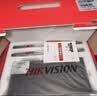 海康威视（HIKVISION）一拖四无线麦克风领夹头戴话筒UHF高保真防啸叫舞台主持会议演讲直播设备网课演讲多功能演播厅  实拍图