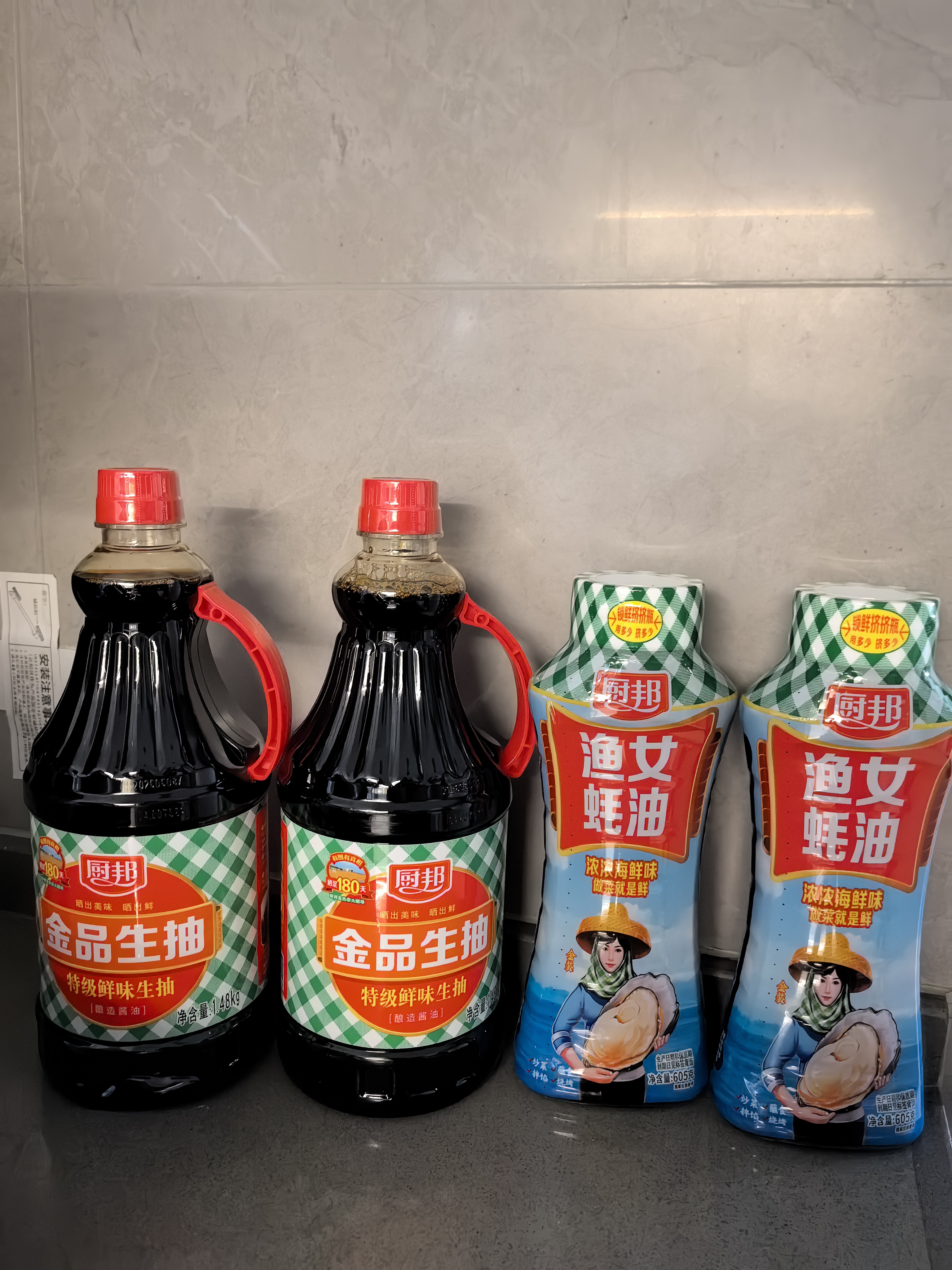 厨邦酱油 金品系列 生抽 酱油1.48kg*2+渔女蚝油605g*2 调料套装礼盒 实拍图