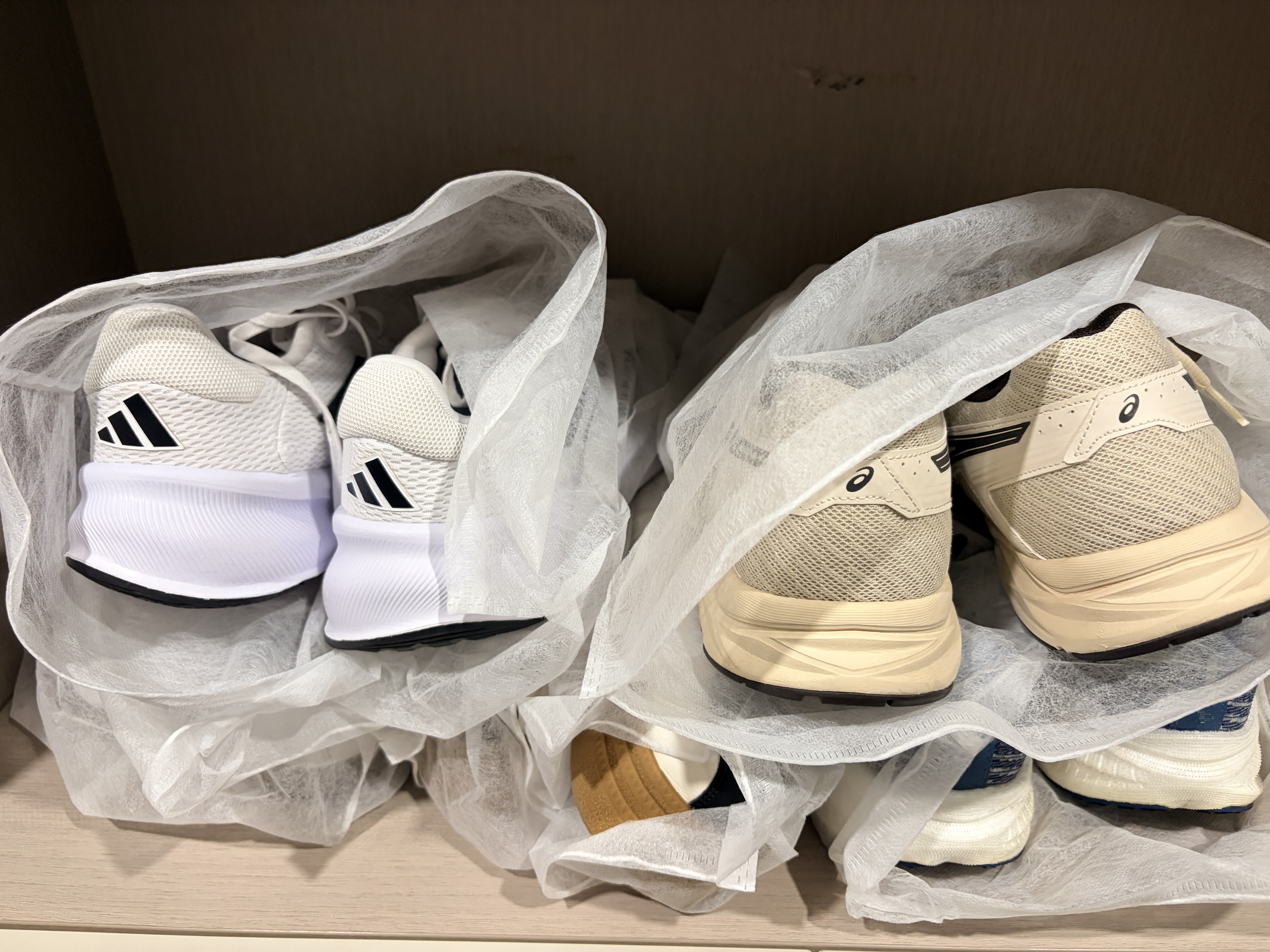 洗鞋服务顺丰快递免费上门取件送洗 京东洗鞋子小白鞋运动鞋休闲鞋清洗皮鞋保养养护洗不干净不要钱 专业洗护 任意洗鞋5双【运动鞋/小白鞋/休闲鞋/皮鞋保养】 实拍图
