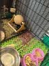 宠乐乖（CHONGLEGUAI）狗笼猫笼狗笼子中小型犬带厕所幼犬折叠便携猫笼子猫咪兔笼700ZG 实拍图