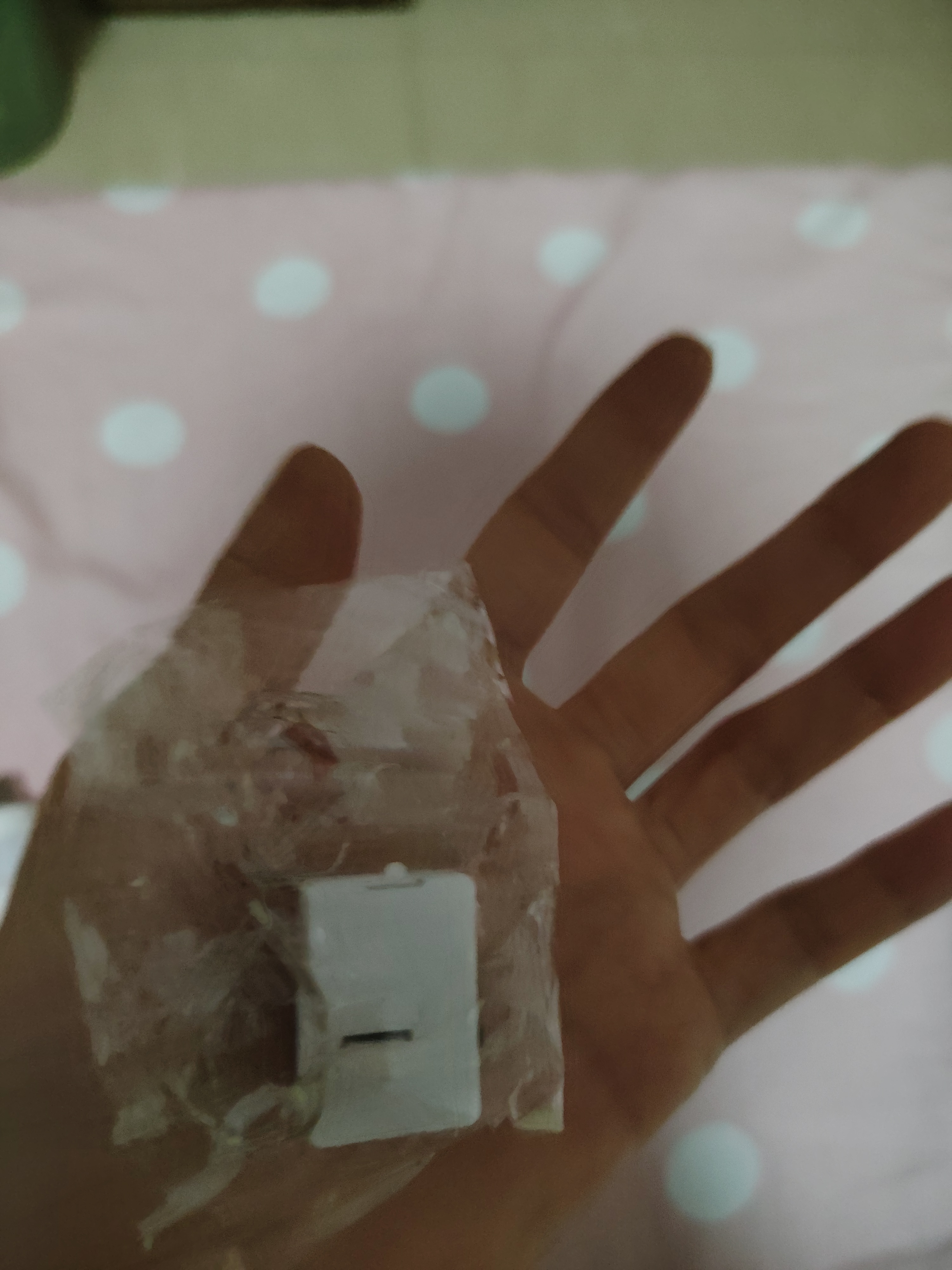 京东物流 led小灯串彩光鲜花波波球满天星蛋糕花店装饰灯串小白盒 彩色灯串 0.5米*1个 实拍图