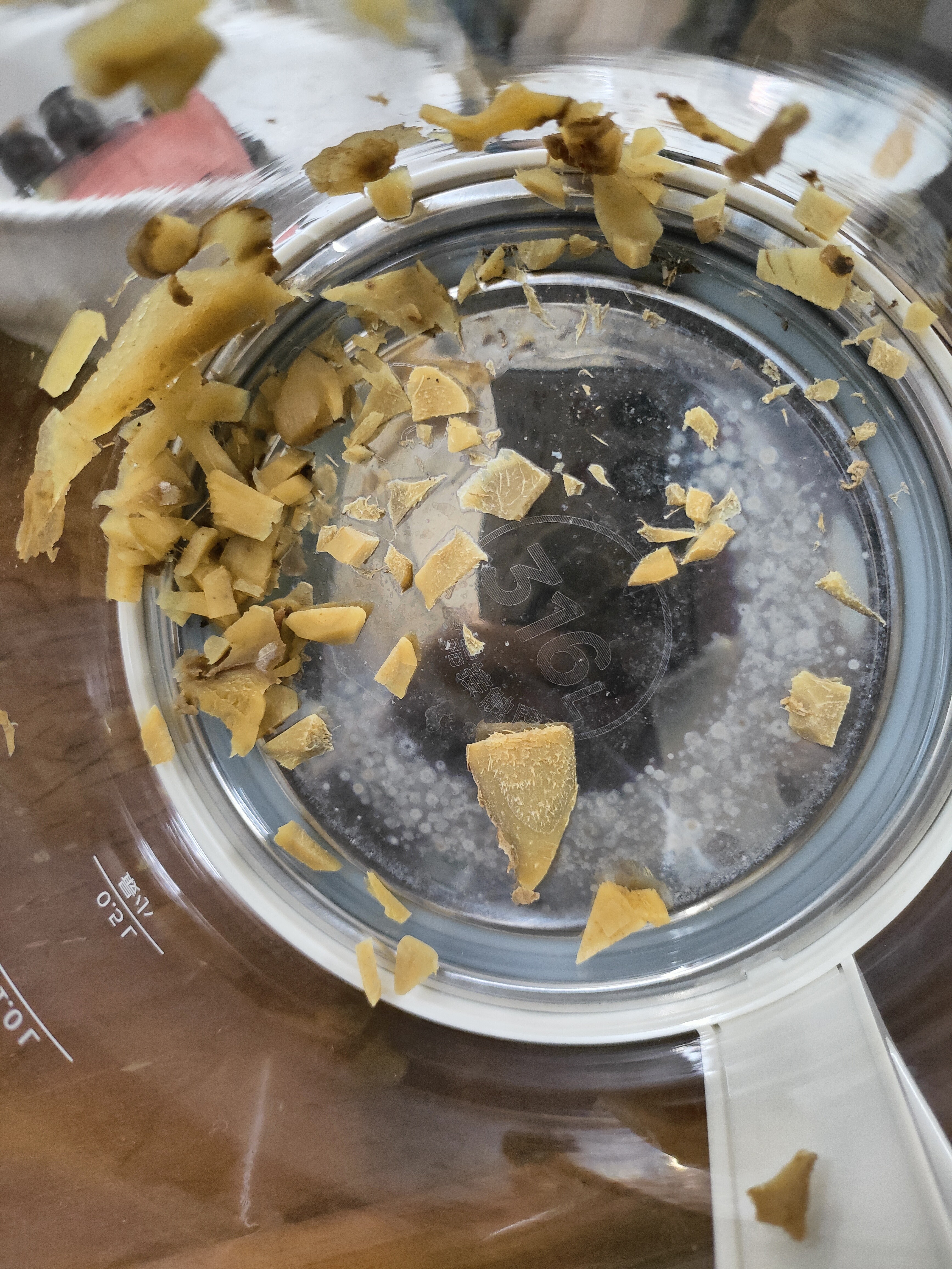 美的（Midea）养生壶 2L大容量全自动烧水壶 316L母婴材质花茶壶煮茶壶 电热水壶 12h恒温煮茶器MK-YS20P502 实拍图