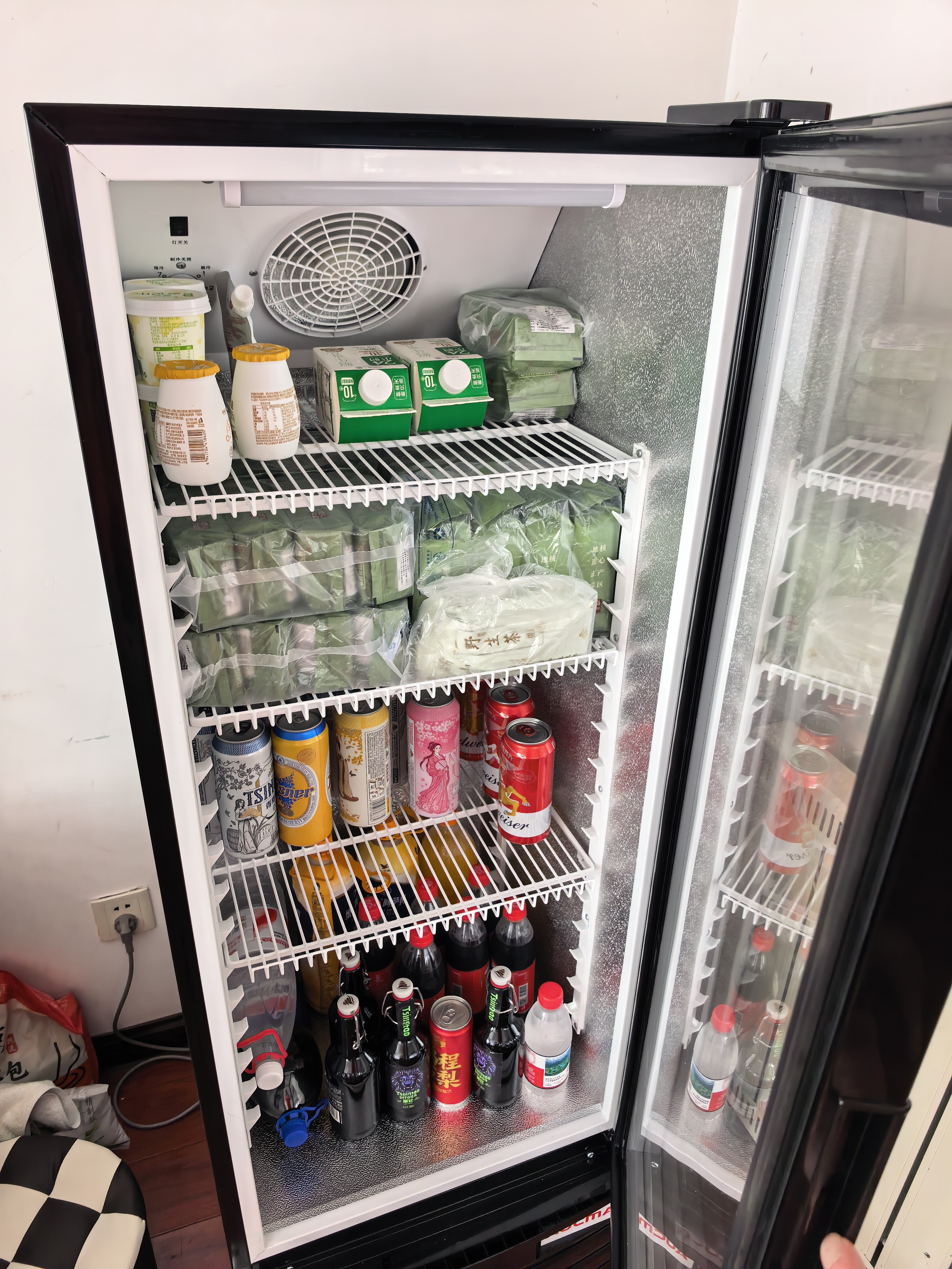 澳柯玛（AUCMA）展示柜冷藏保鲜柜单门立式饮料柜商用冰箱冷柜啤酒柜超市冰柜冷饮陈列柜大容量 229升黑色丨风冷除霜丨1级能效 229SNEH 实拍图