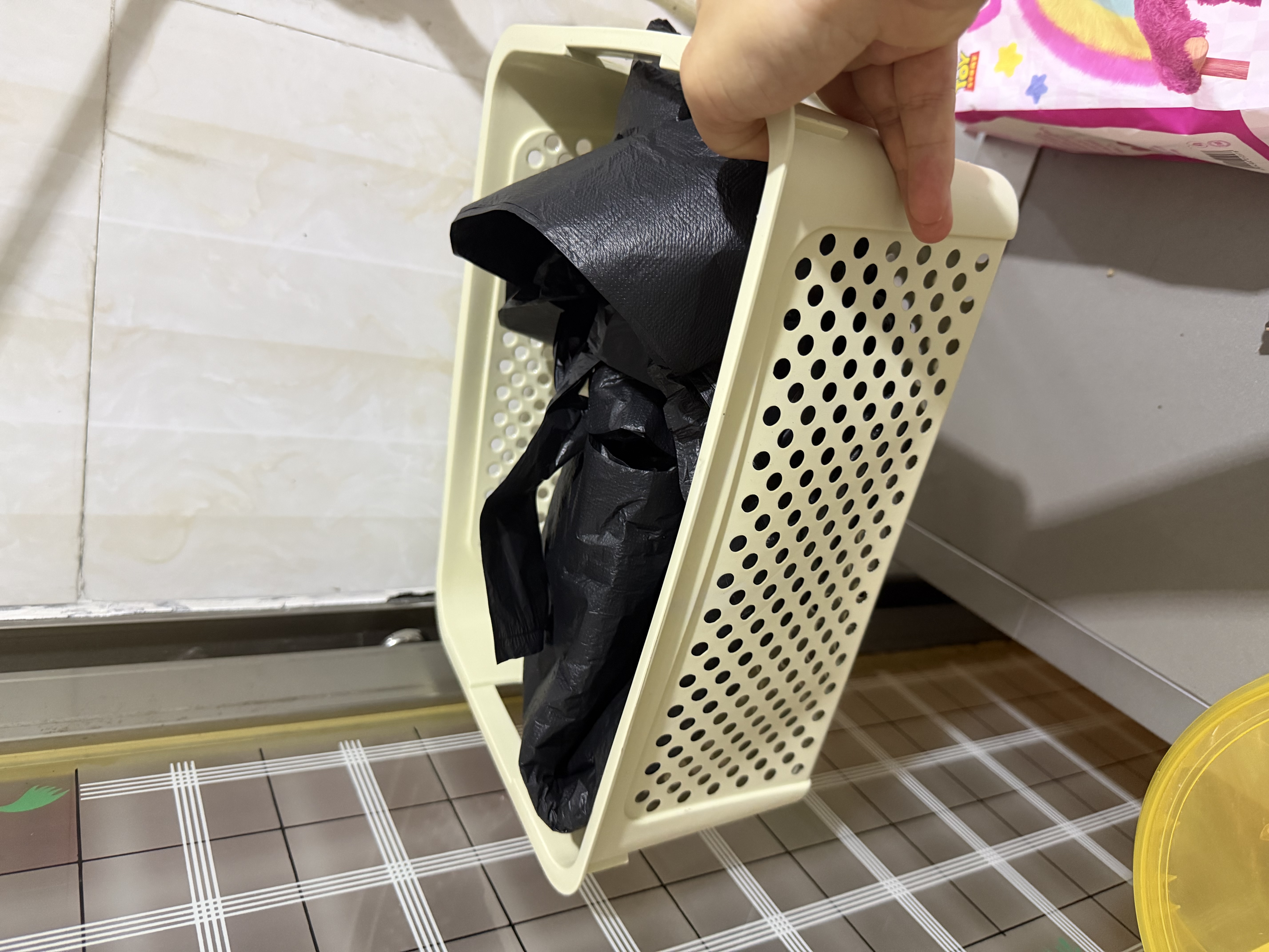 京东物流 桌面长方形收纳筐厨房杂物家用收纳盒塑料玩具零食整理 奶油色特大号 34*24*12.5cm 实拍图