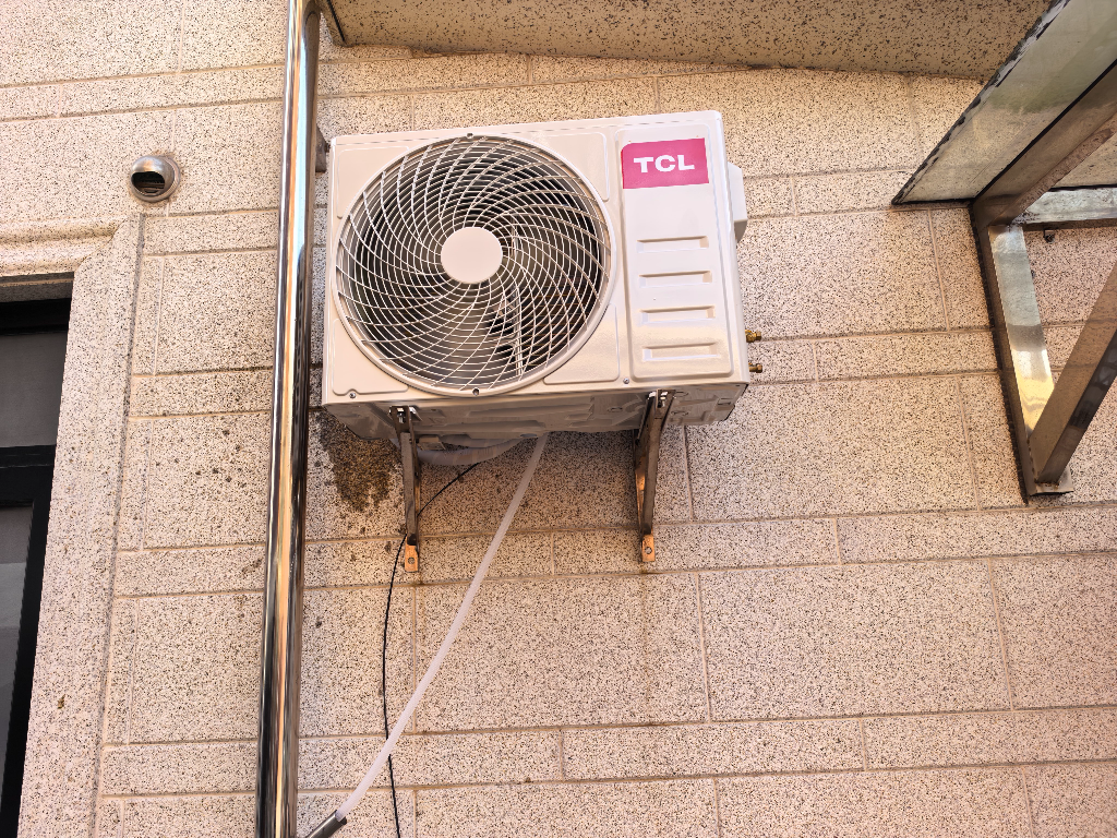 TCL空调京东联名大1.5匹新一级能效 外机单排纯铜管 冷暖变频挂机KFR-35GW/JD21+B1标准送装 实拍图