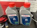 博世（BOSCH）DOT4 刹车油/制动液/离合器油 通用型2升装 (1L*2) 实拍图