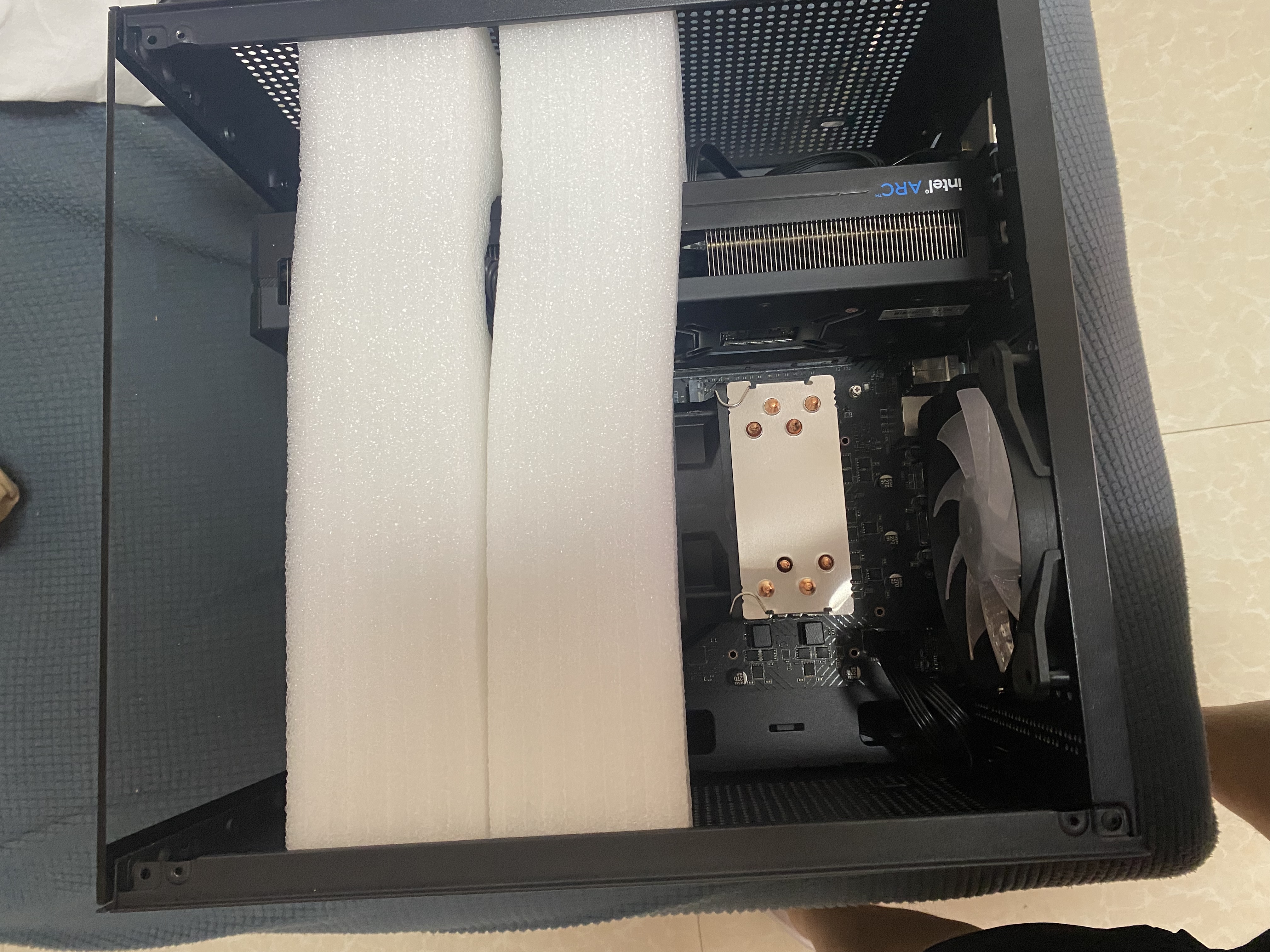 微星（MSI） i5 12400F/14400F/RTX3060/4060/5060Ti黑悟空三角洲游戏主机电脑台式机组装电脑主机DIY整机 配置七：i5 12400F丨RTX4060 8G 实拍图