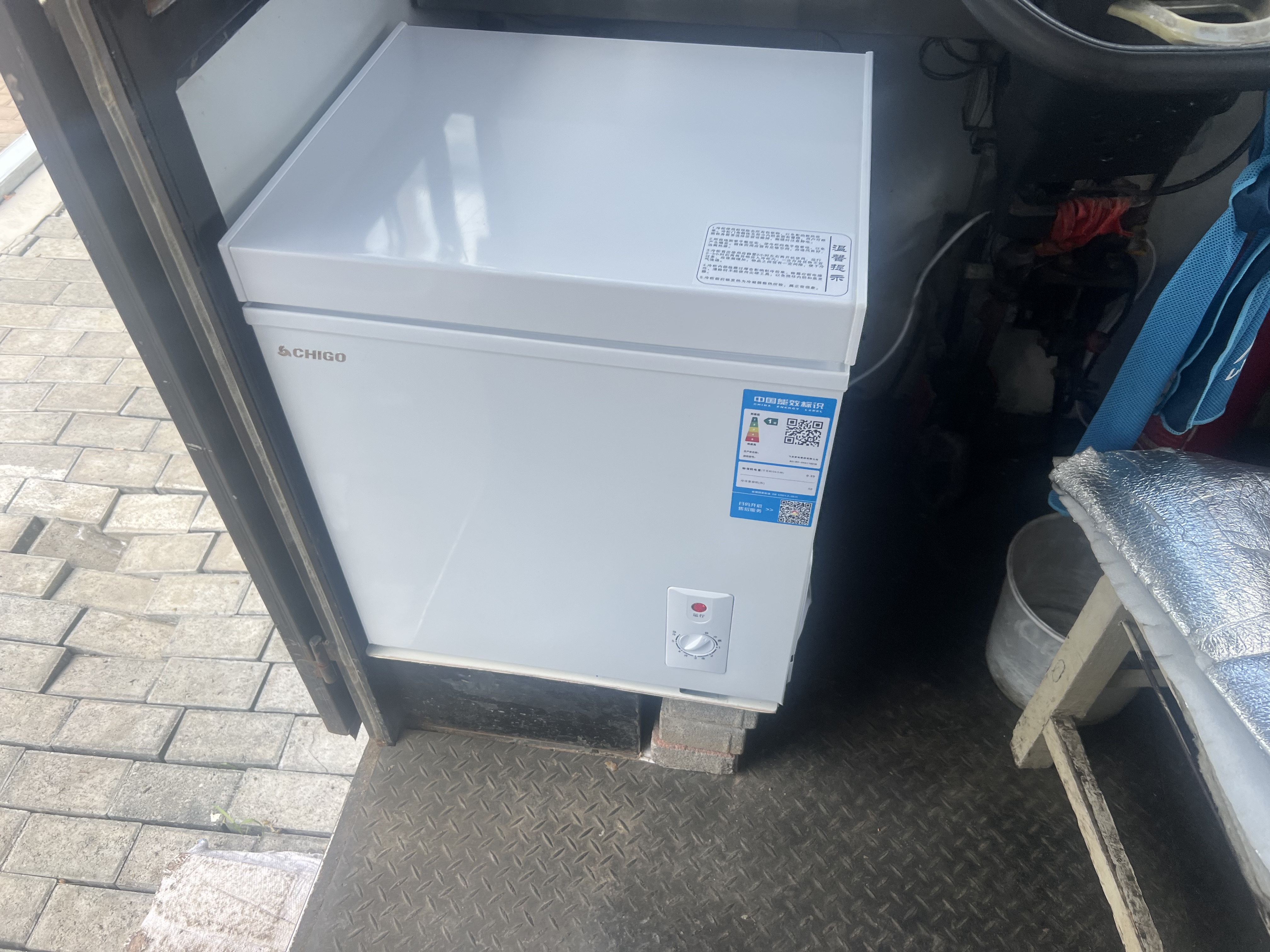 志高（CHIGO）小冰柜家用冷冻小型一级节能省电迷你卧式冷藏保鲜储母乳冷柜 【一级能效 全国联保】 58L 白微霜款 实拍图