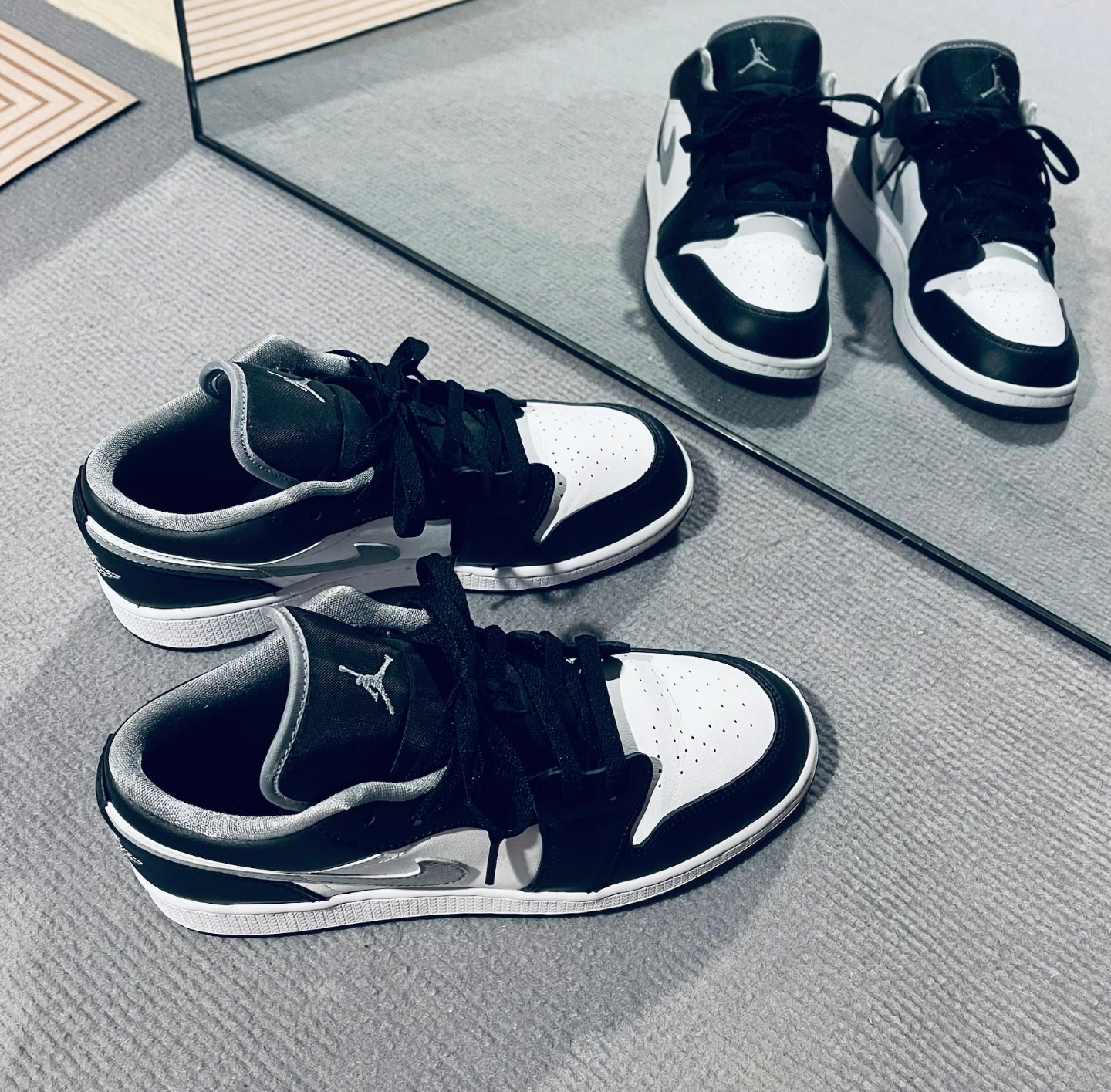 耐克（NIKE）2026年男子AIR JORDAN 1 LOW运动休闲鞋 553558-040 37.5 实拍图