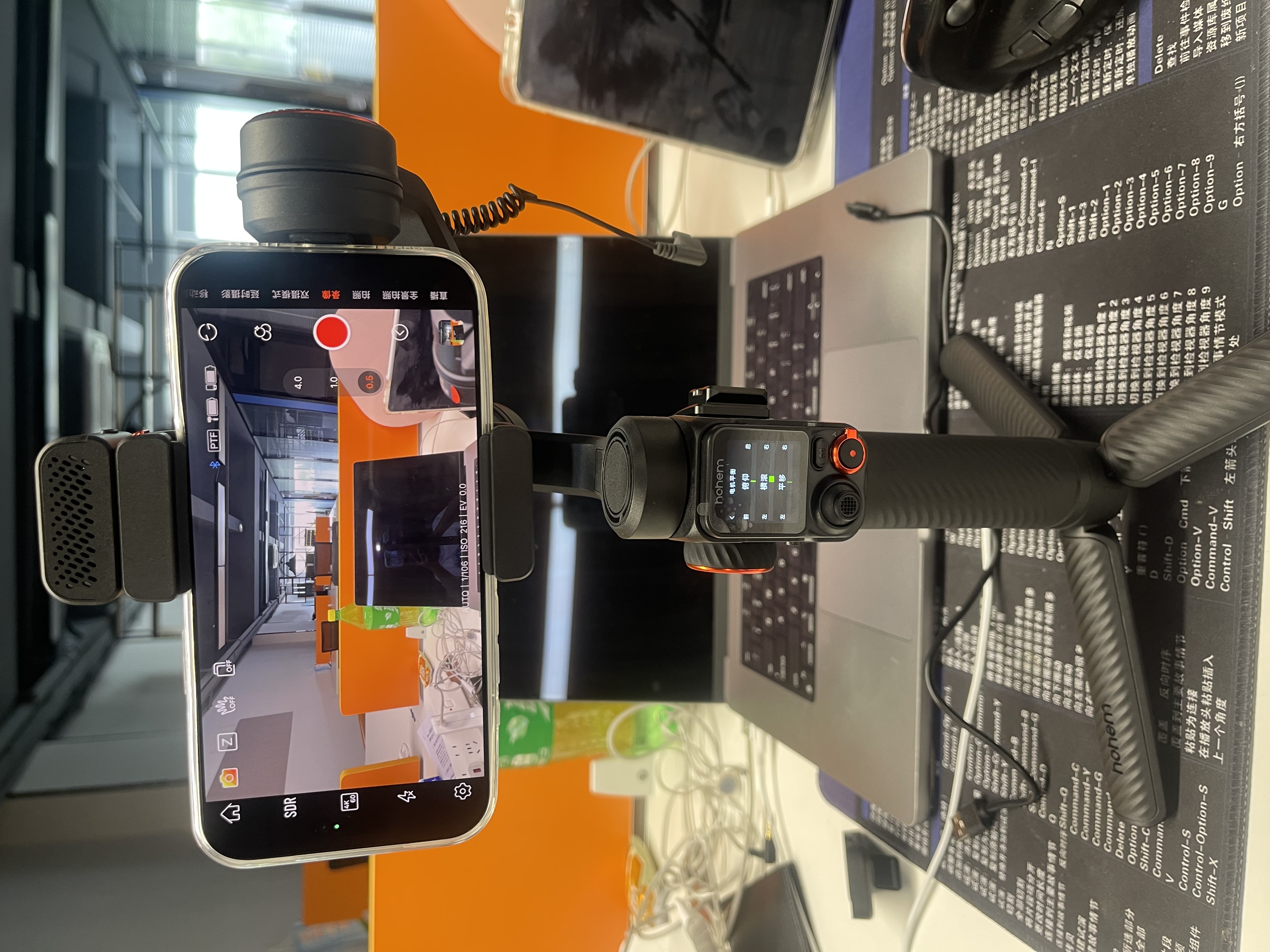 Apple/苹果【需签收激活】iPhone 17 Pro Max 256GB 银色 支持移动联通电信5G 双卡双待手机 实拍图