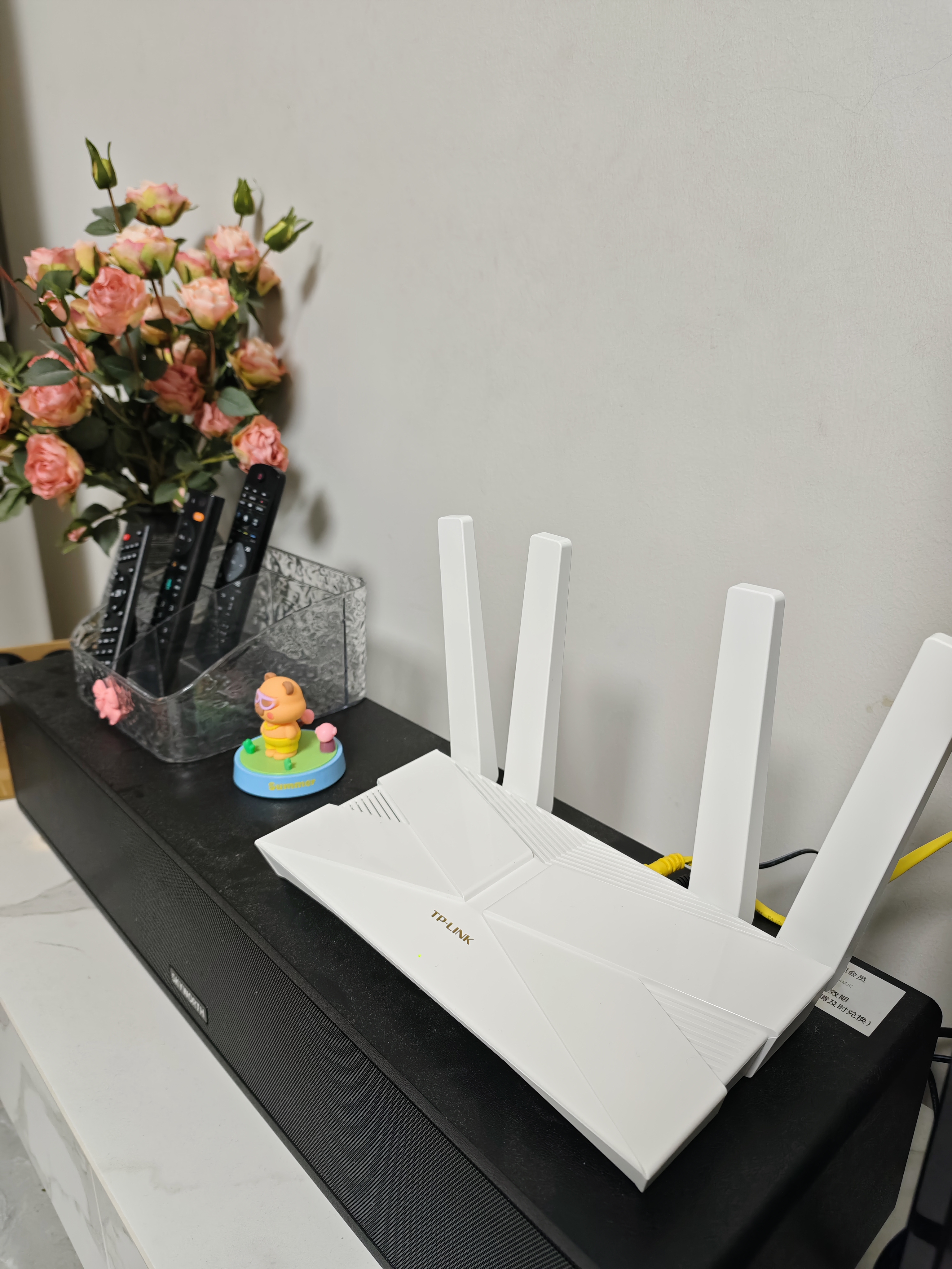 普联（TP-LINK）全屋路由器AX3000 子母路由分布式1母4子（独立包装）千兆无线双频大户型易展有线无线均可组网 实拍图