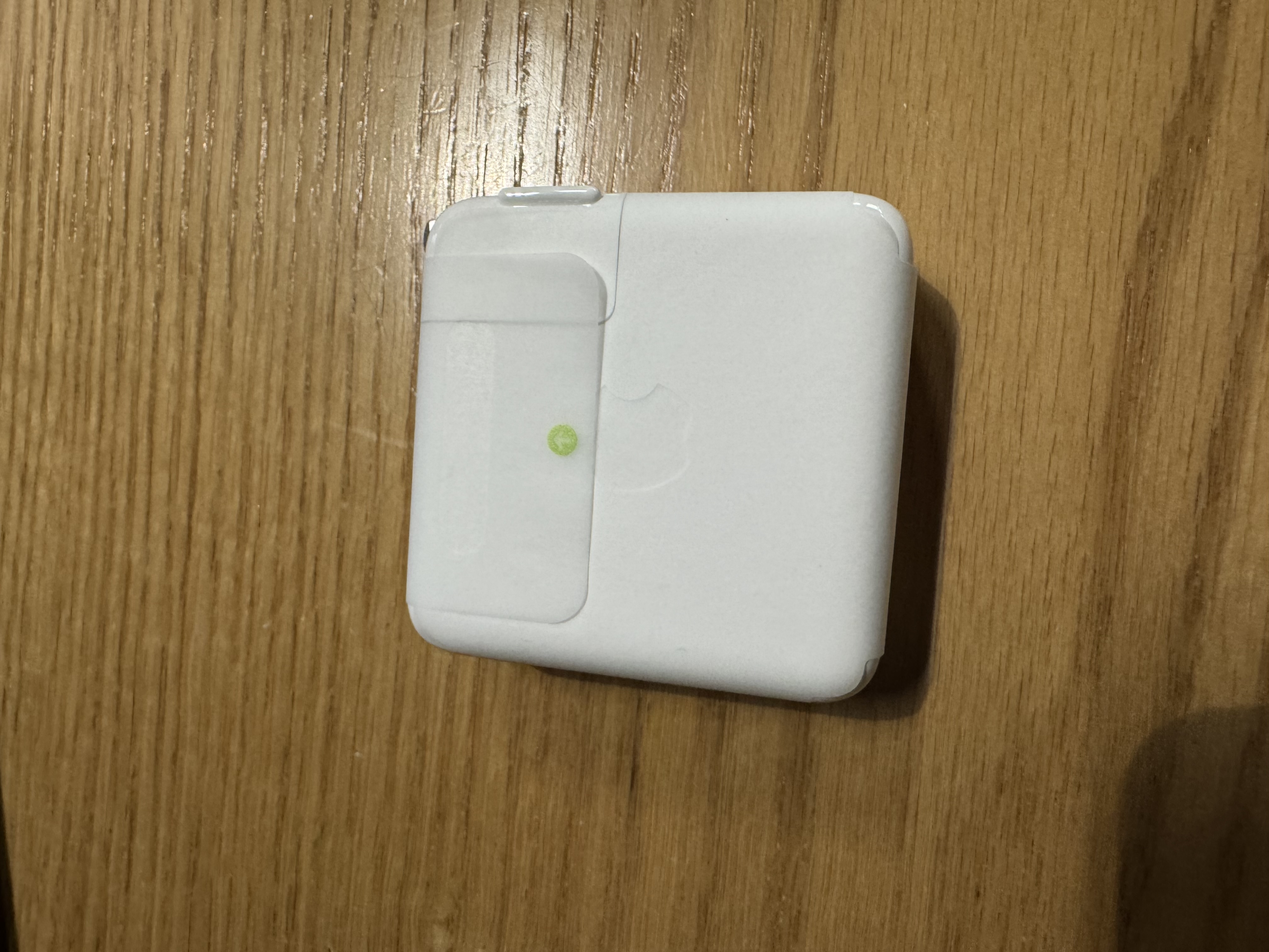 Apple/苹果 240W USB-C数据线-2米 type-c苹果充电线数据传输 苹果原装充电线iPhone 17充电线 实拍图