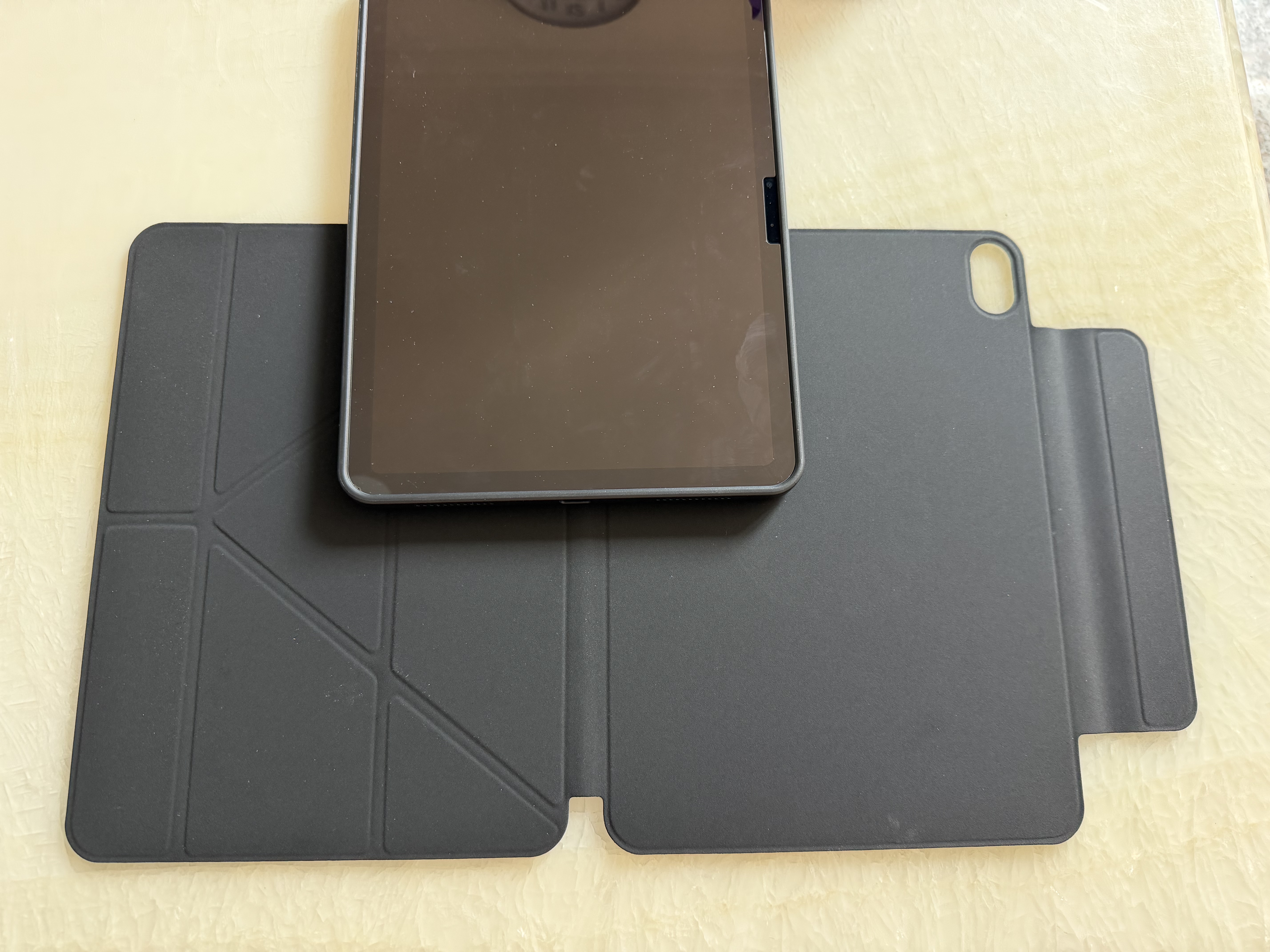 京东京造iPad Air 2024/25/26 11寸苹果平板通用防摔防磕极光款Y折磁吸可拆款保护套保护壳黑色 实拍图