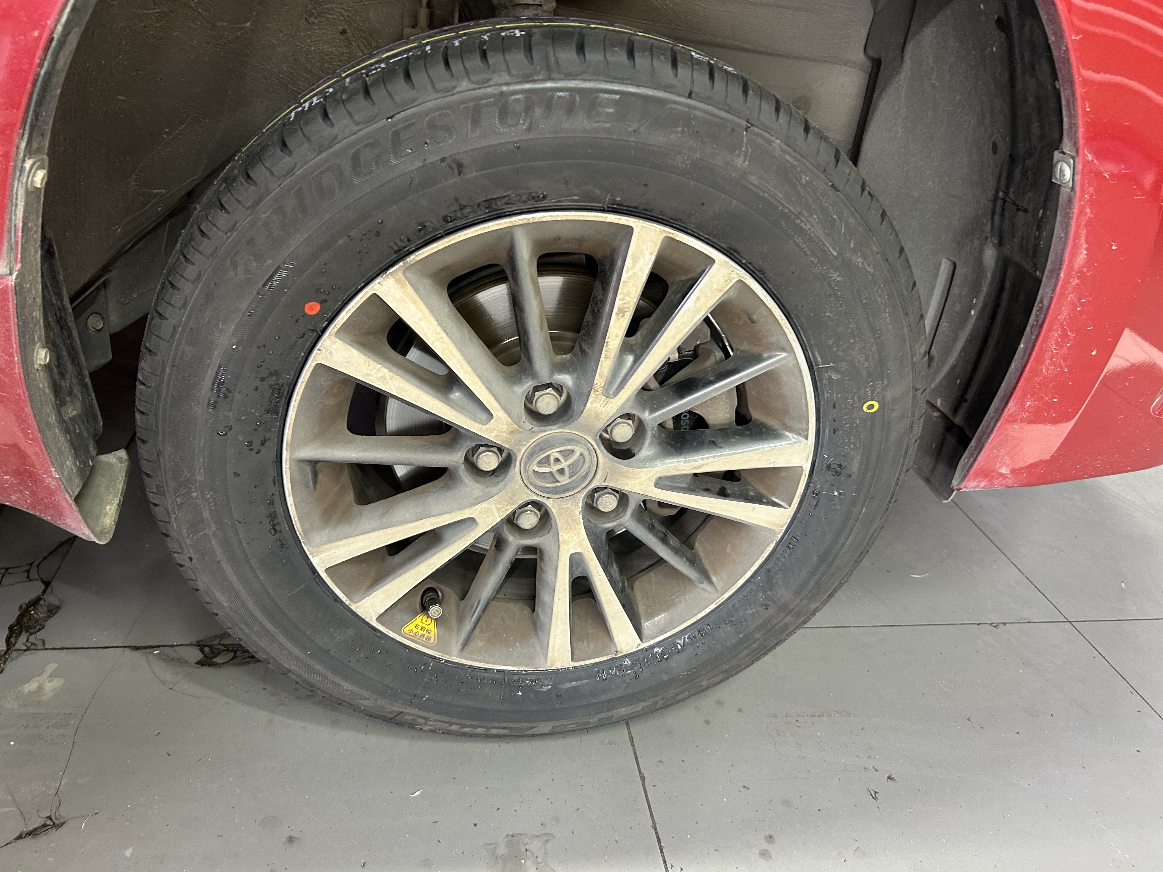 普利司通（Bridgestone）汽车轮胎 195/65R15 91H EP150 原配丰田新雷凌 适配卡罗拉 实拍图