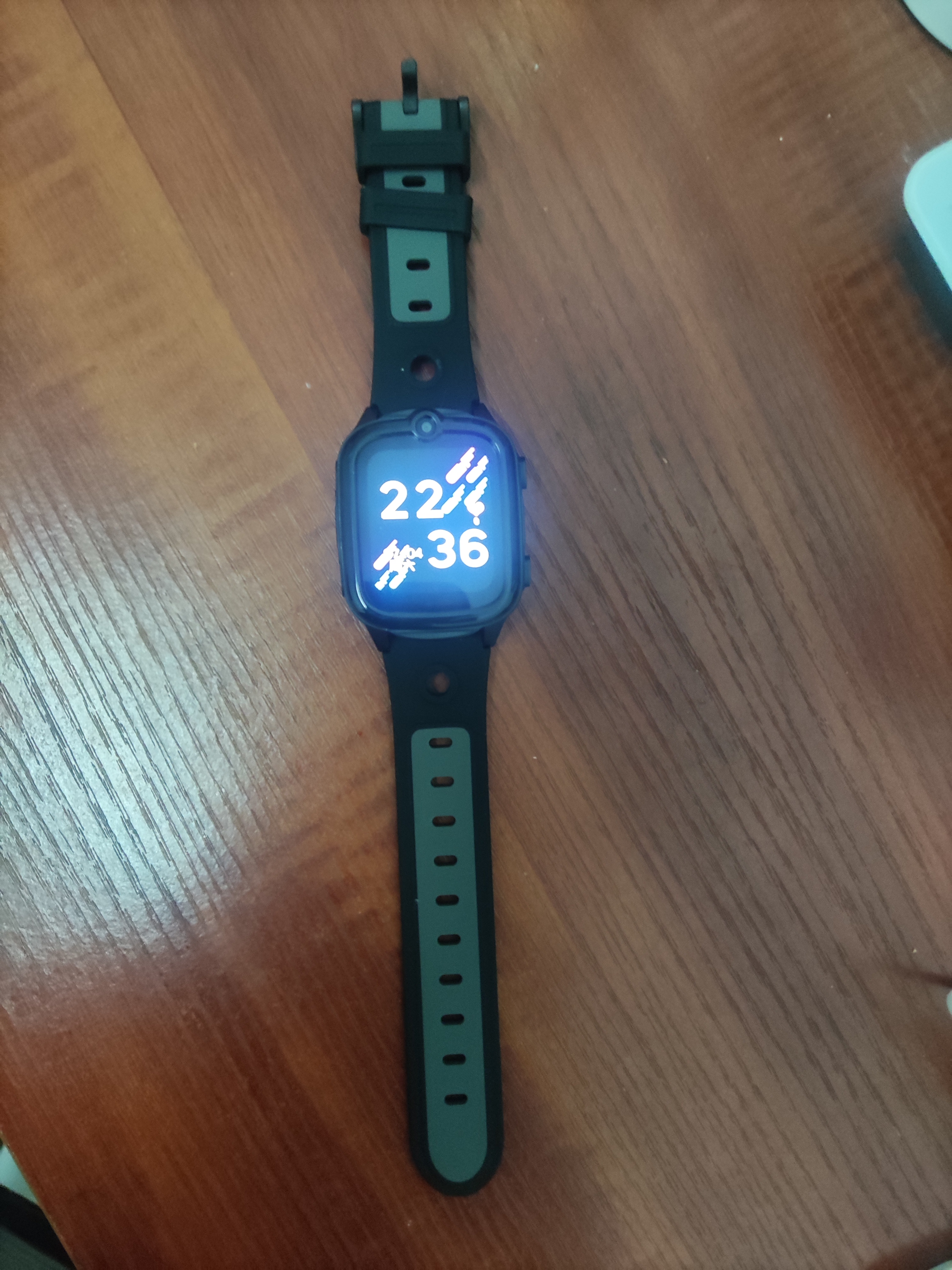 飞利浦（PHILIPS）儿童电话手表Z8 超长待机精准定位4G全网通高清视频通话小学初高中生天才男女 黑色 实拍图