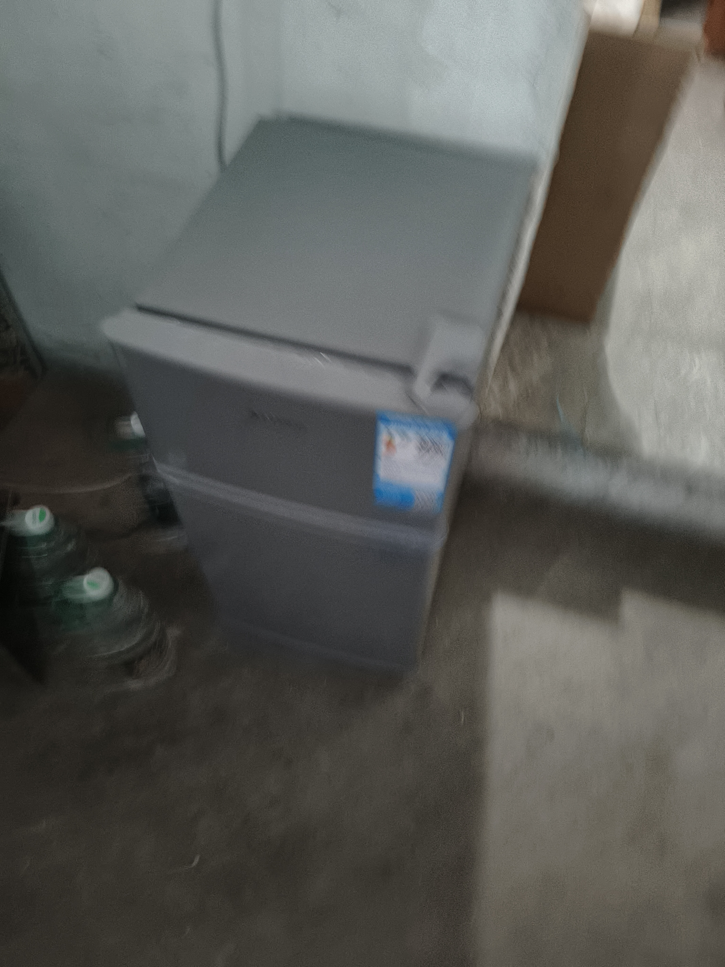 志高（CHIGO）小冰箱迷你小型家用冷藏冷冻两用宿舍出租房用双门办公室电冰箱节能省电 【一级能效】58L银色【全国联保丨节能省电】 实拍图