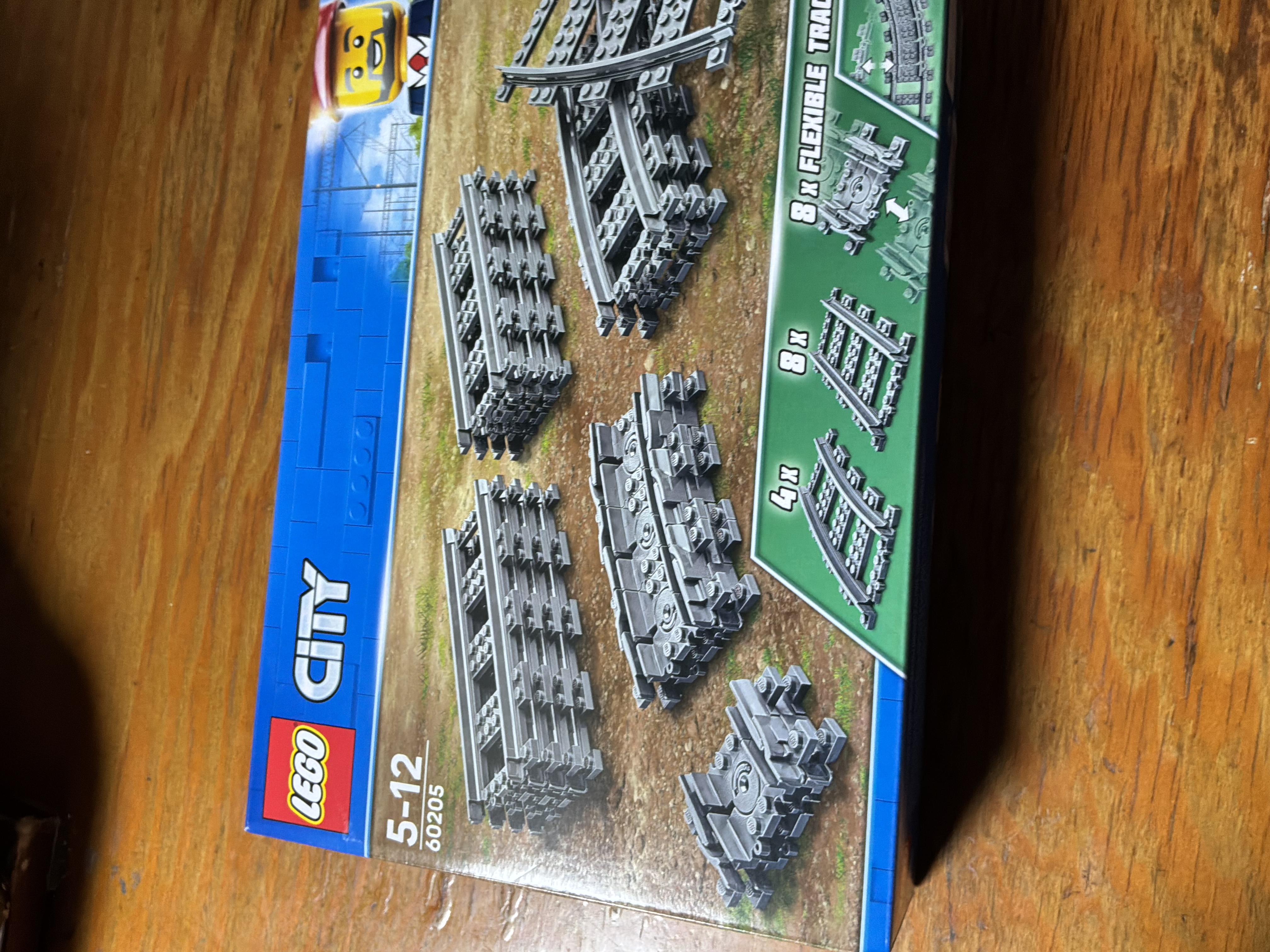 乐高（LEGO）积木城市组60205 轨道与弯道男女孩儿童玩具生日礼物家居装饰摆件 实拍图
