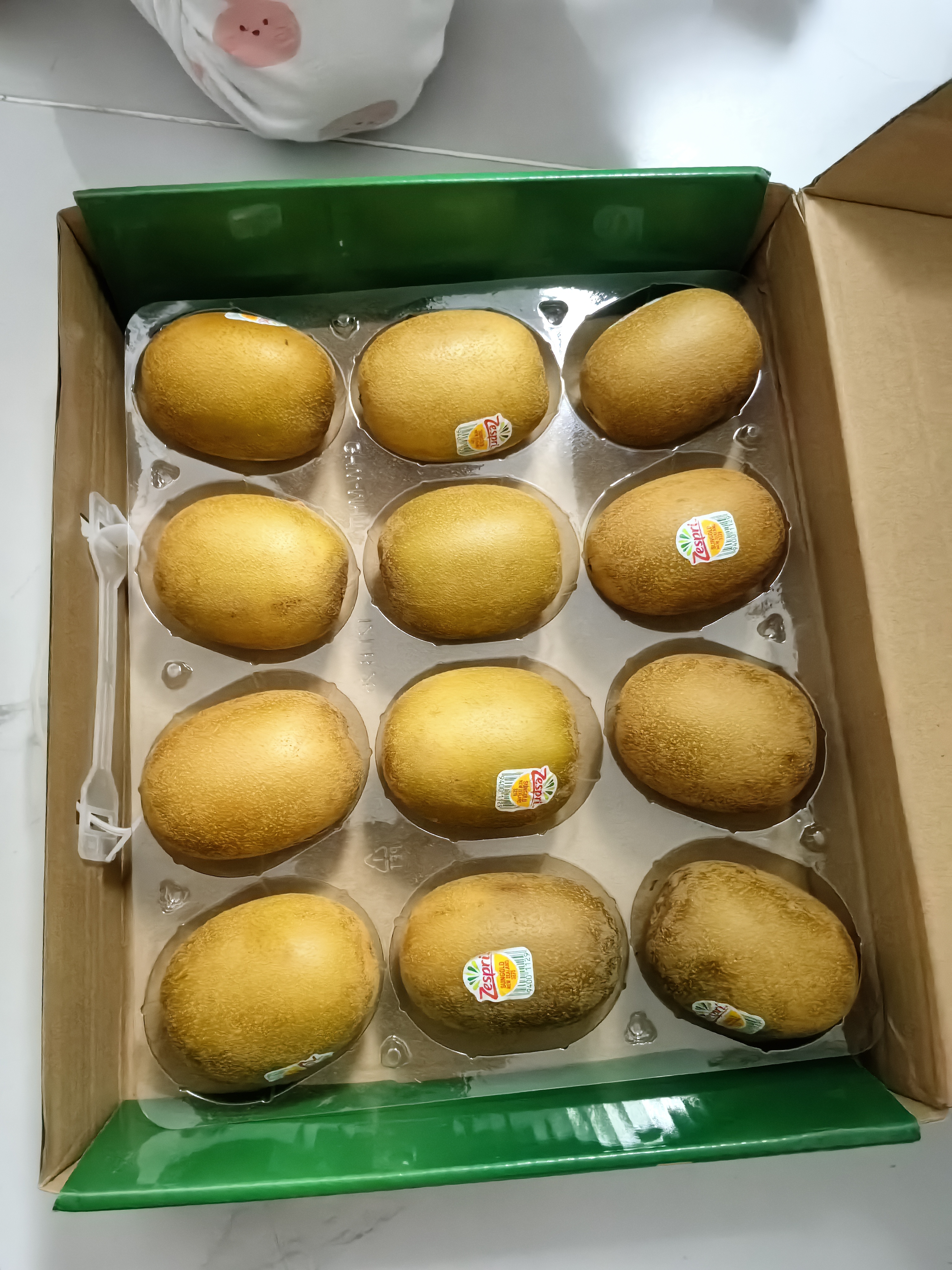 佳沛（zespri）新西兰 阳光金奇异果12粒特大果单果124-146g 猕猴桃水果礼盒 实拍图