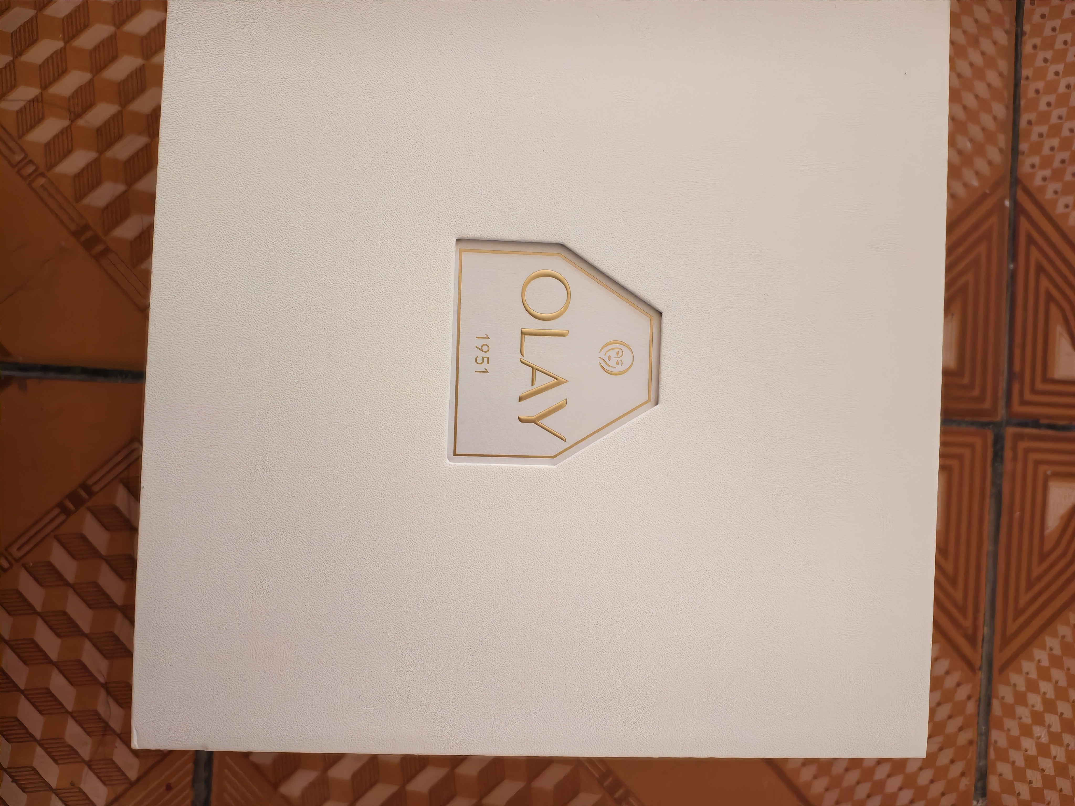玉兰油（OLAY）全新美白水乳液补水保湿化妆品护肤品套装礼盒生日礼物送女友 实拍图