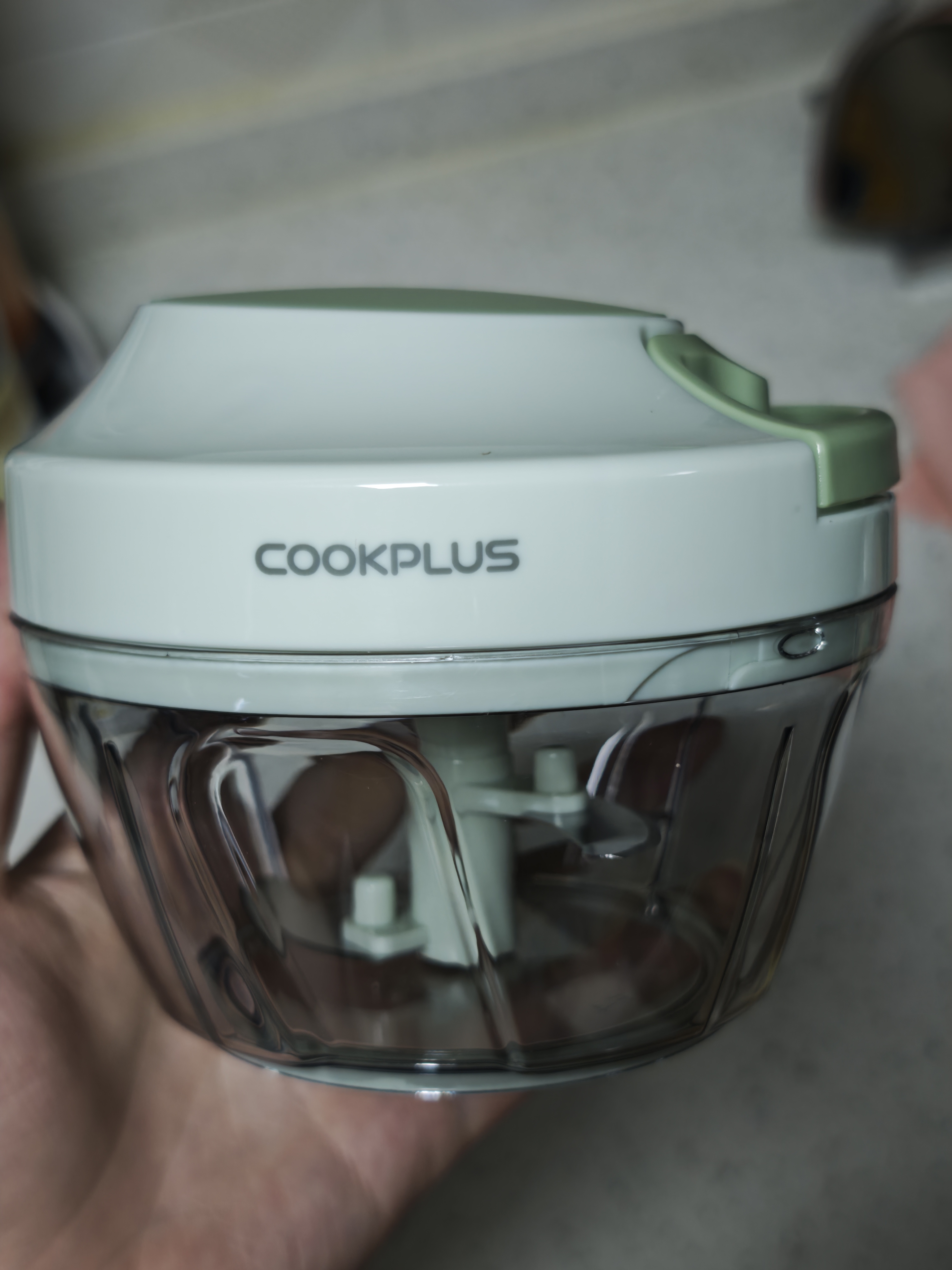 乐扣乐扣（LOCK&LOCK）塑料拉蒜器料理机绞肉蔬菜辅食粉碎器搅拌机蒜泥器3刀头款400ml  实拍图