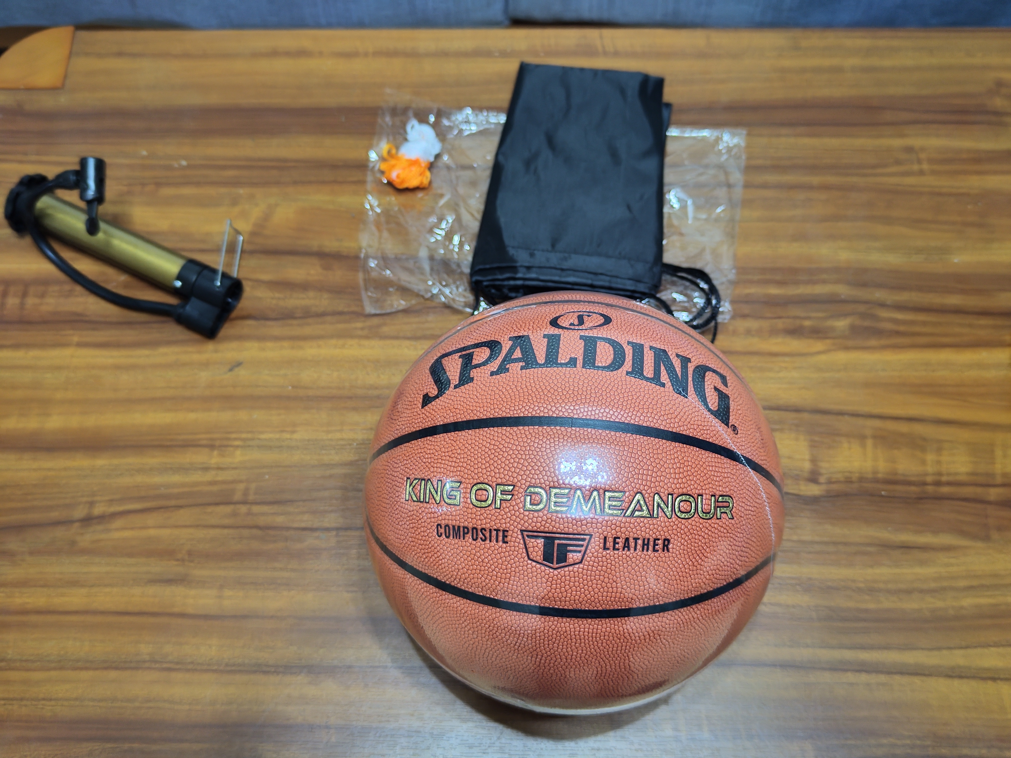 斯伯丁（SPALDING）篮球TF系列7号PU比赛室内外兼用耐磨学生成人青少年 77-176Y 实拍图