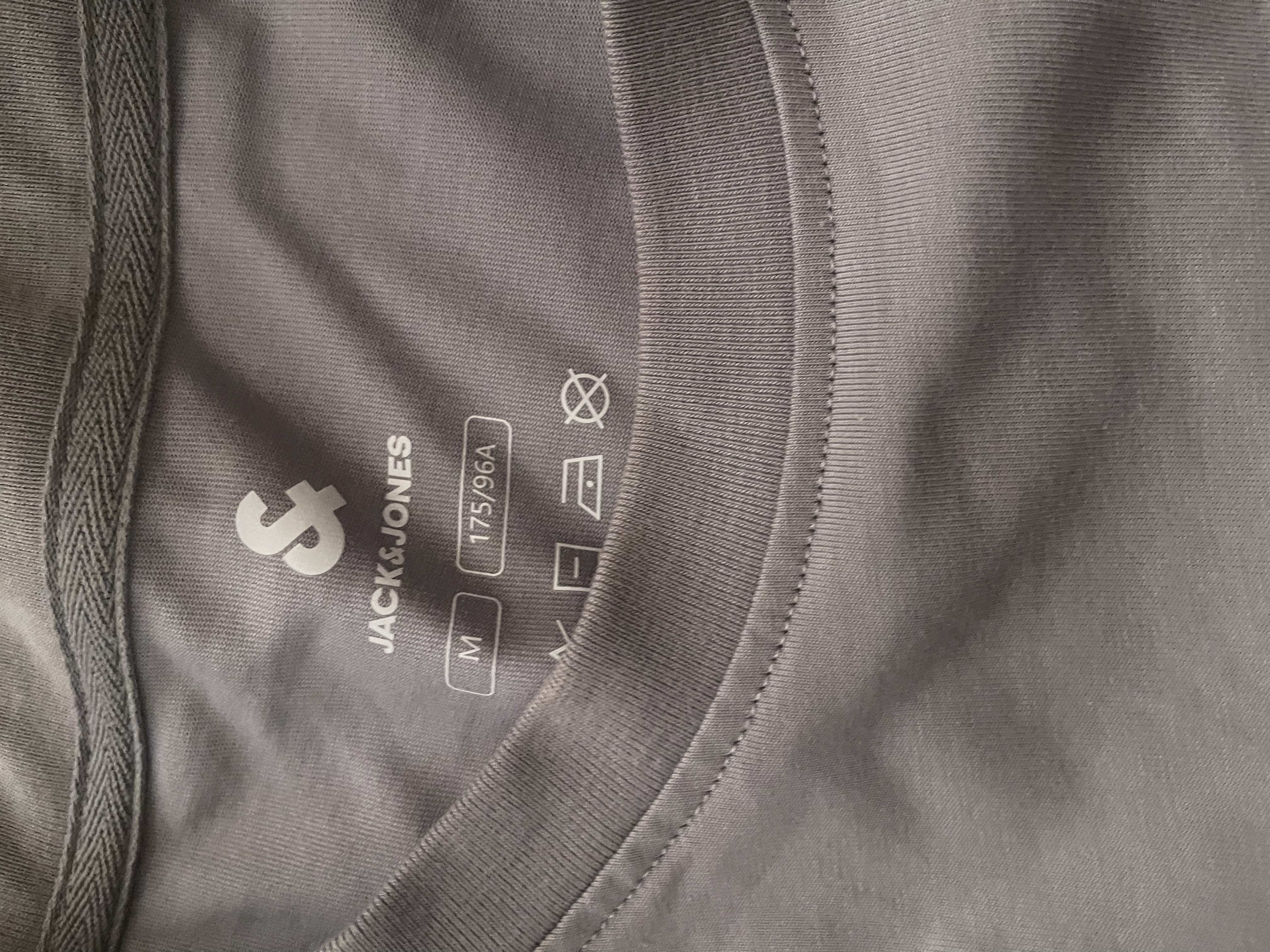 杰克·琼斯（JACK&JONES）26年男装新款【凉感】短袖T恤男士简约纯色透气打底耐洗半袖 C13沙灰色 常规 M （175） 实拍图