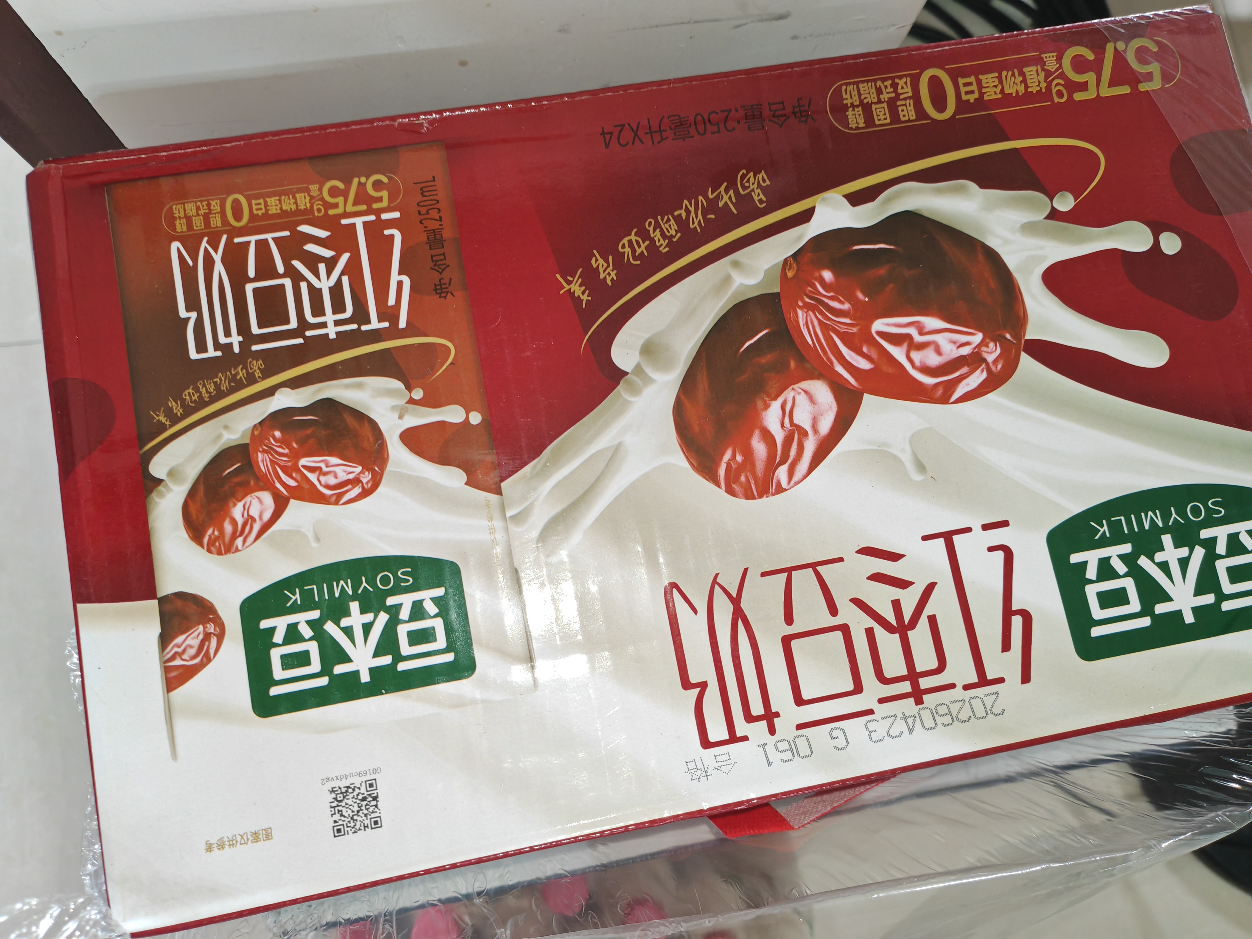 豆本豆唯甄红枣豆奶 250ml*24盒/箱2.3g植物蛋白饮料儿童营养学生早餐奶 实拍图