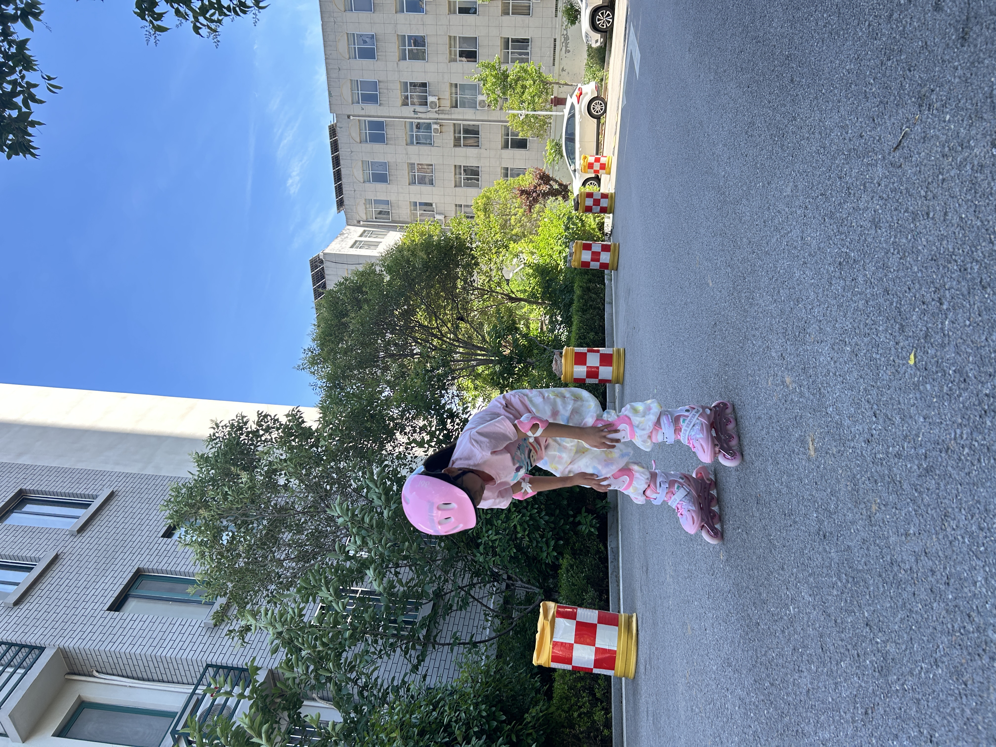 361°儿童轮滑鞋初学者中小学男童女童溜冰鞋闪光轮旱冰鞋套装 粉色M码 实拍图