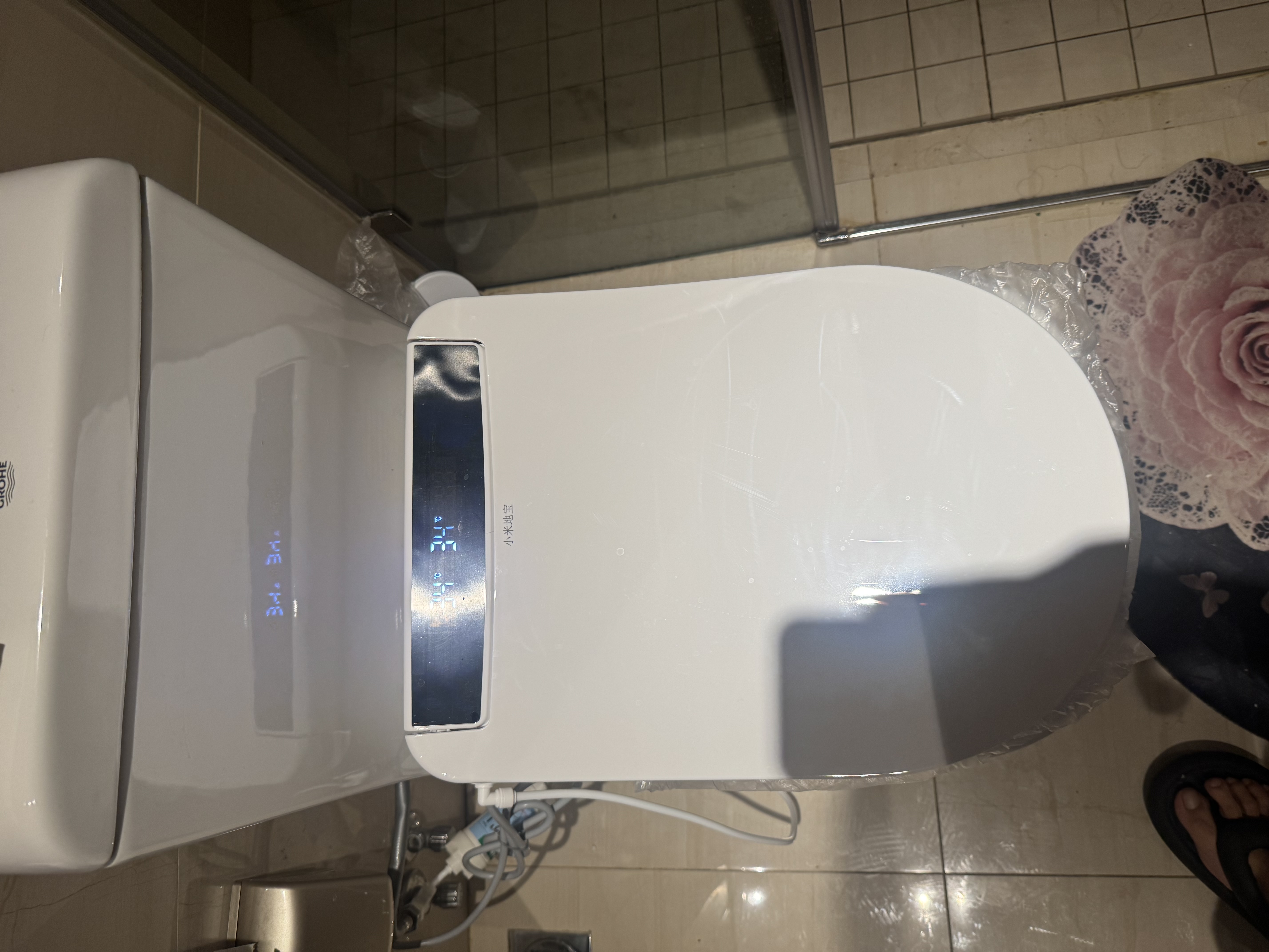 小米地宝系列智能马桶盖自动翻盖泡沫盾即热式冲洗加热助便UV型电动坐便盖 标配U型【手动翻盖+清洗烘干】 实拍图