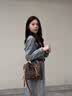纪诗哲（GIEVSZHE）轻奢包包女包新款水桶包通勤单肩斜挎包生日七夕情人节礼物送女友 咖啡色【贺卡+刻字】加急顺丰空运次日达 礼盒装 实拍图