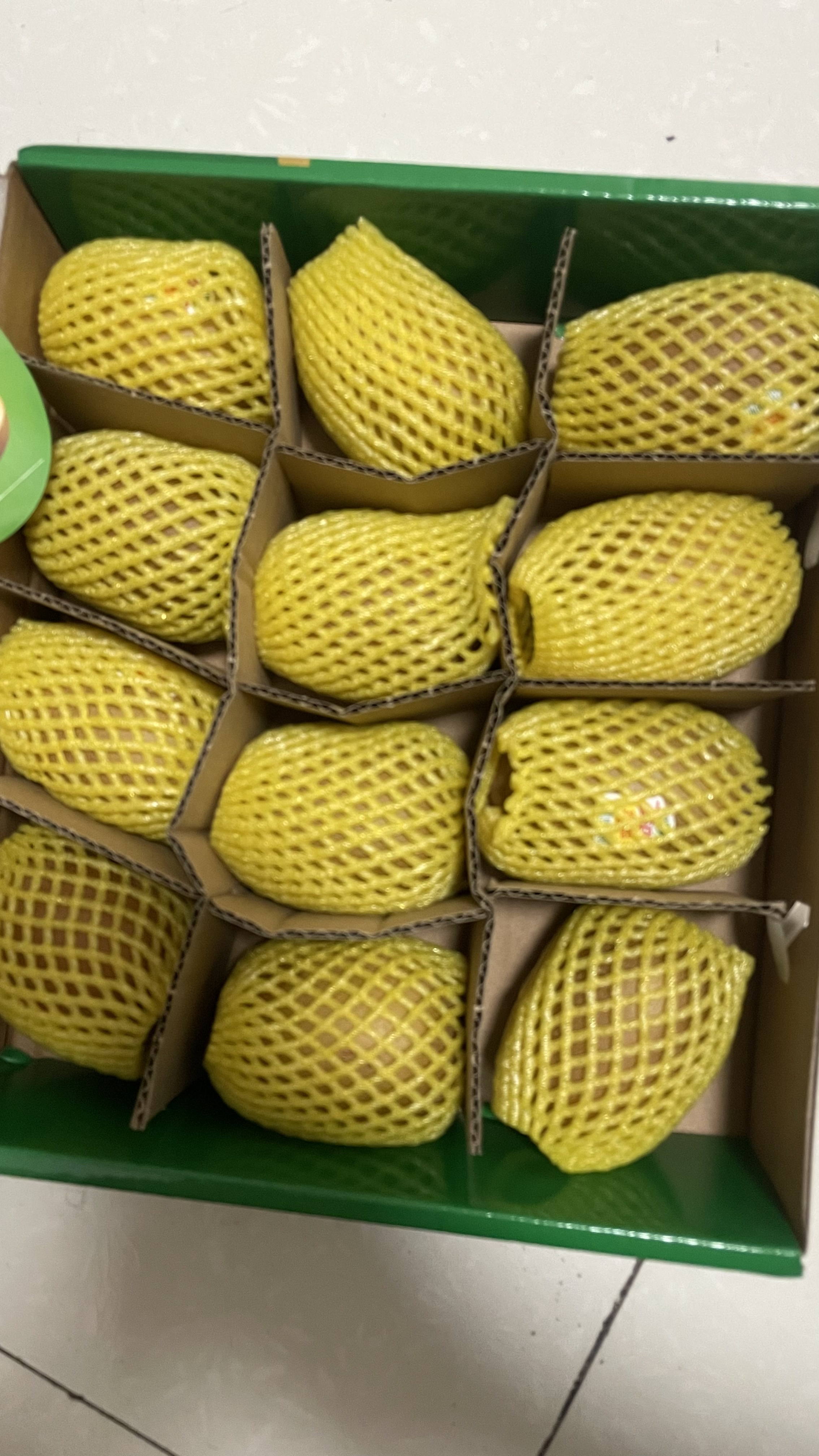 佳沛（zespri）新西兰 阳光金奇异果12粒特大果单果124-146g 猕猴桃水果礼盒 实拍图