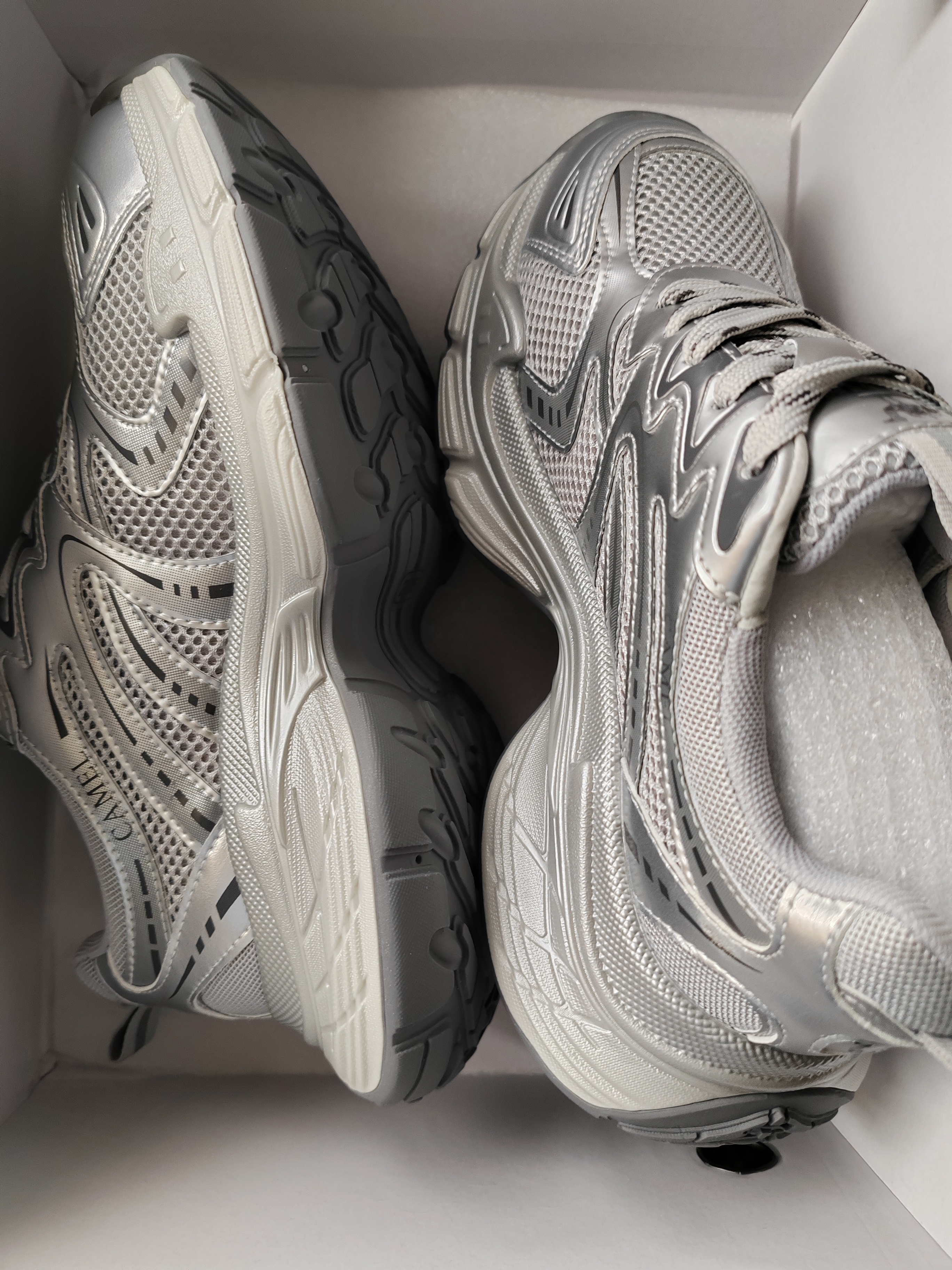 adidas ENTRAP美式校园风运动少年感复古篮球风板鞋男女阿迪达斯 白色/黑色   41 实拍图