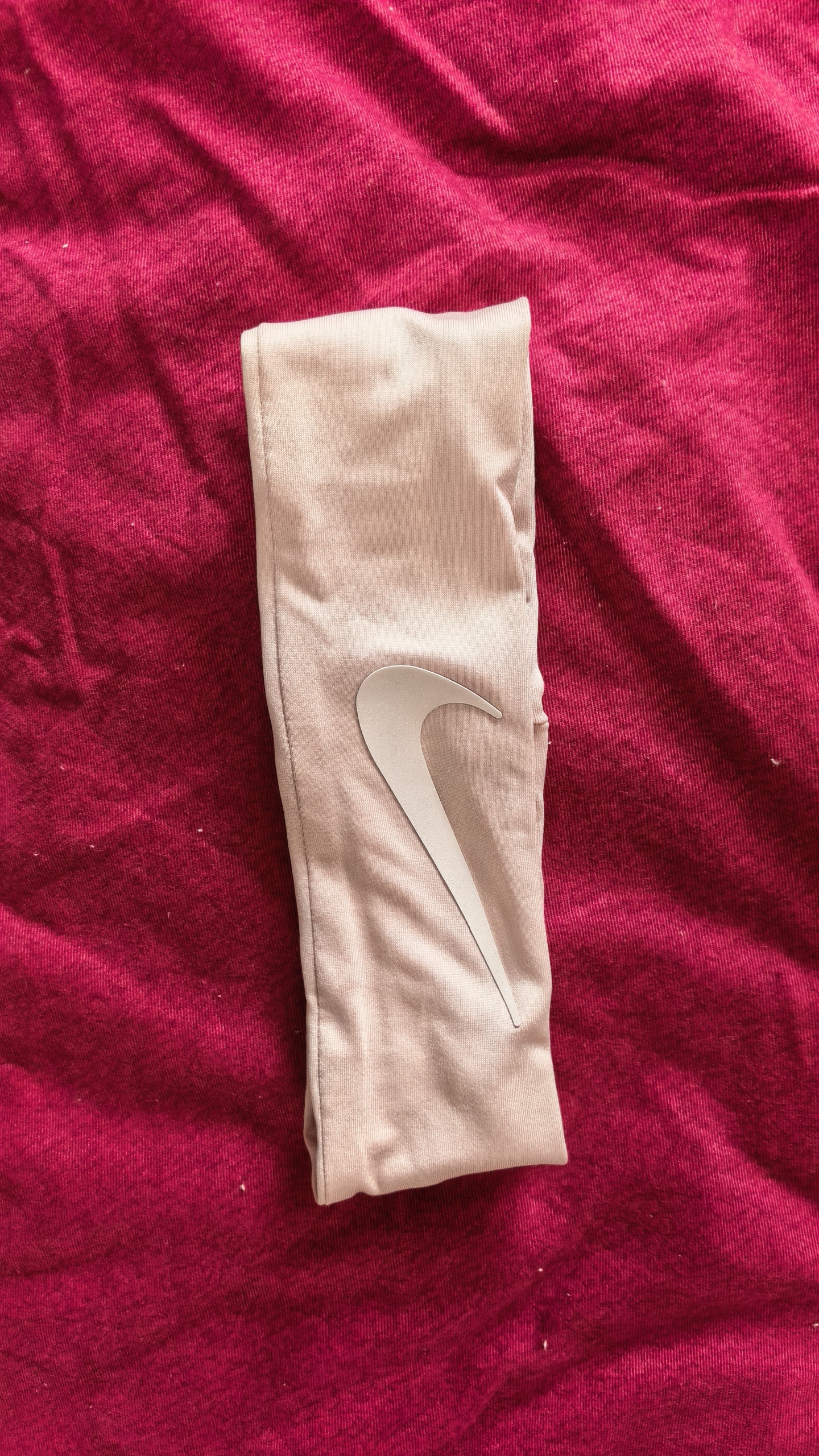 耐克（NIKE）女子运动闪光头带吸汗运动发带止汗带爬山骑行N1003427646OS 实拍图