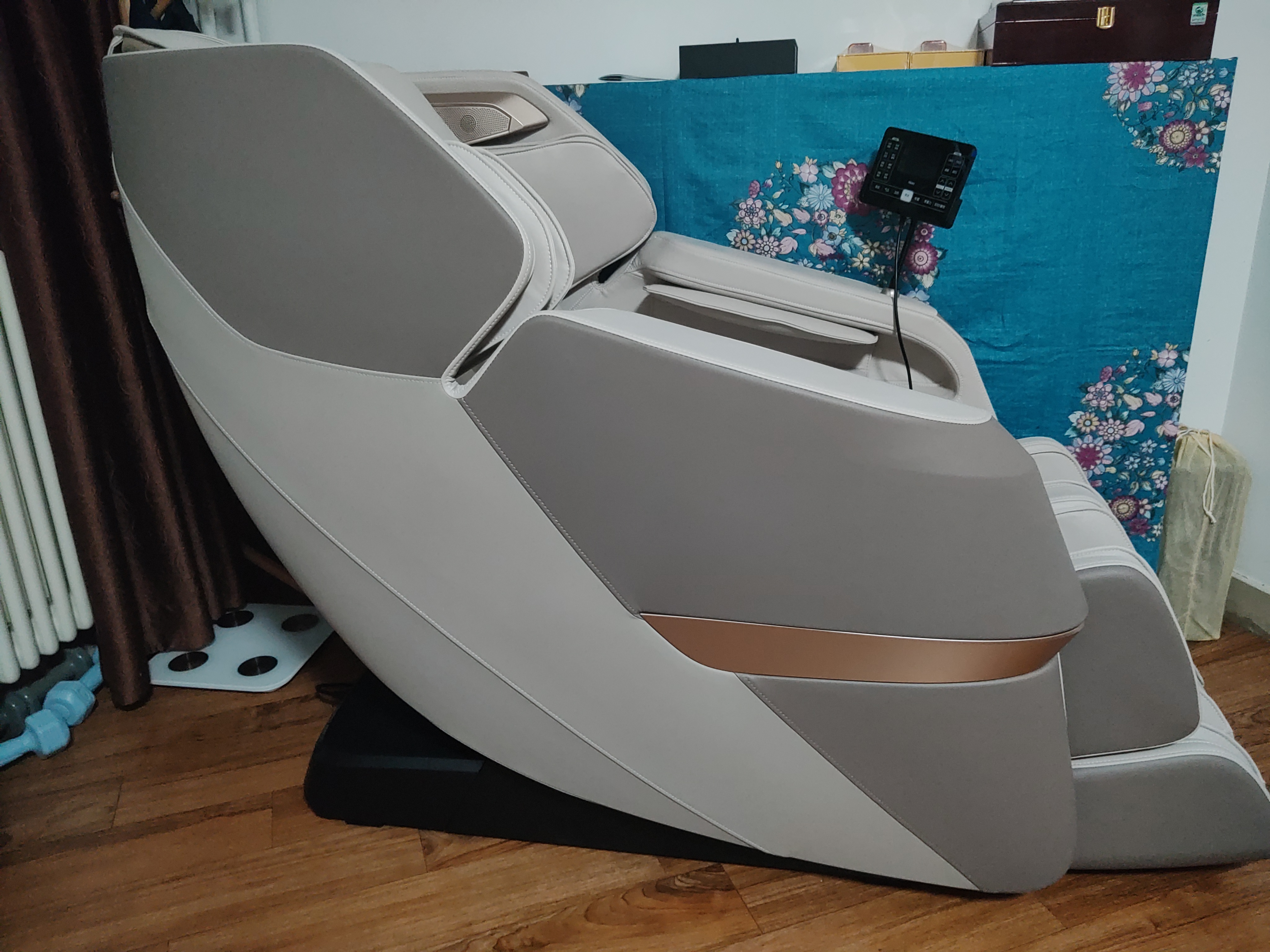 海尔（Haier）按摩椅家用全身按摩全自动太空舱2026电动按摩沙发摇摇椅送老人生日礼物实用HS-317-HU1 实拍图