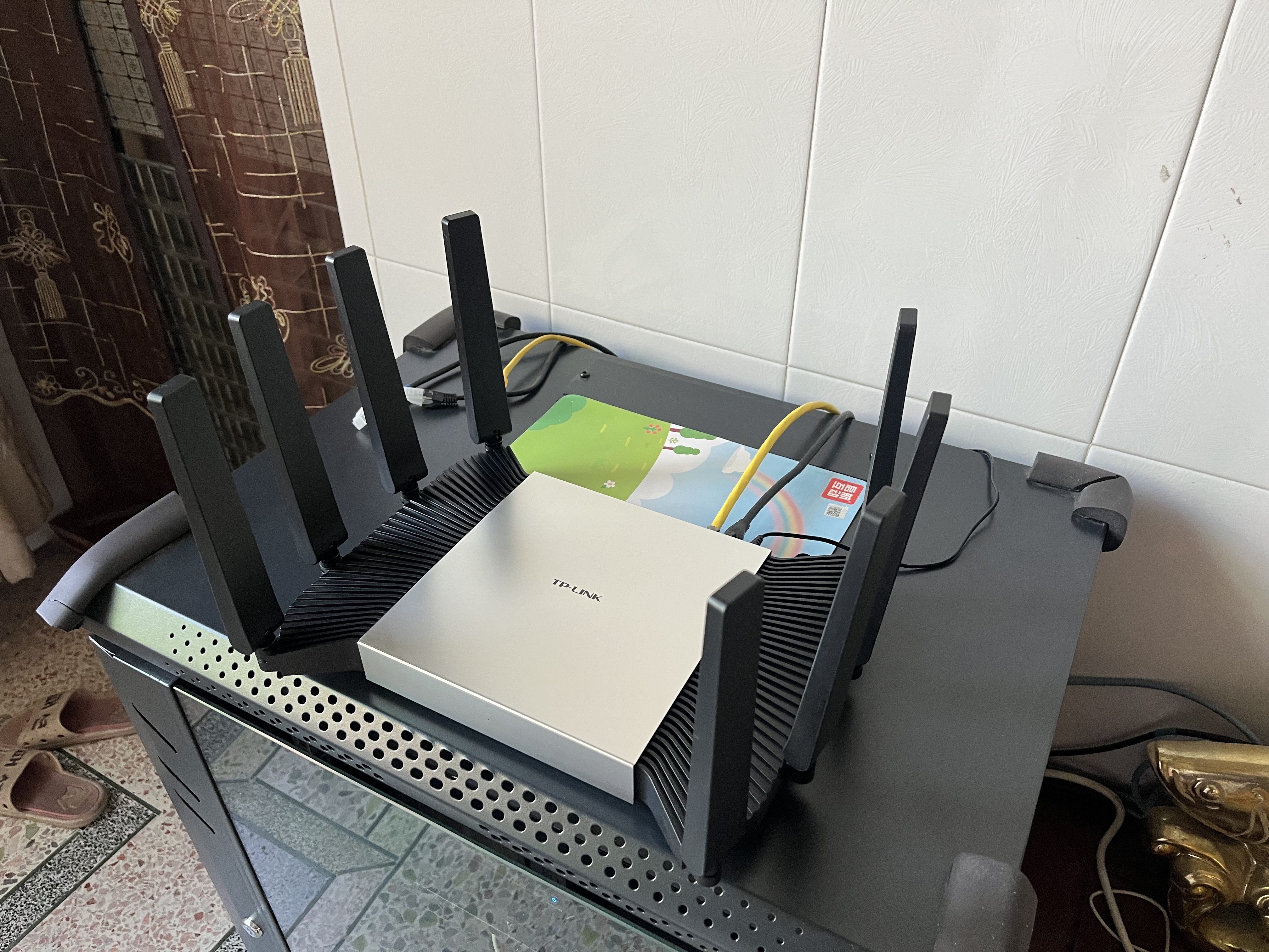 普联（TP-LINK）BE7200 WiFi7千兆双频无线路由器 7200M游戏加速 家用穿墙 四2.5G网口 独立FEM 信号增强 7DR7290 实拍图