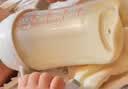 贝亲（Pigeon）自然离乳 PPSU重力球吸管双把手奶瓶 240mL 6月+ AA252 实拍图