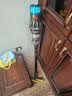 戴森（DYSON）V12 Detect Slim Fluffy 两年质保 家用手持无线除螨车载吸尘器光学显尘 智能超强大吸力宠物家庭 实拍图