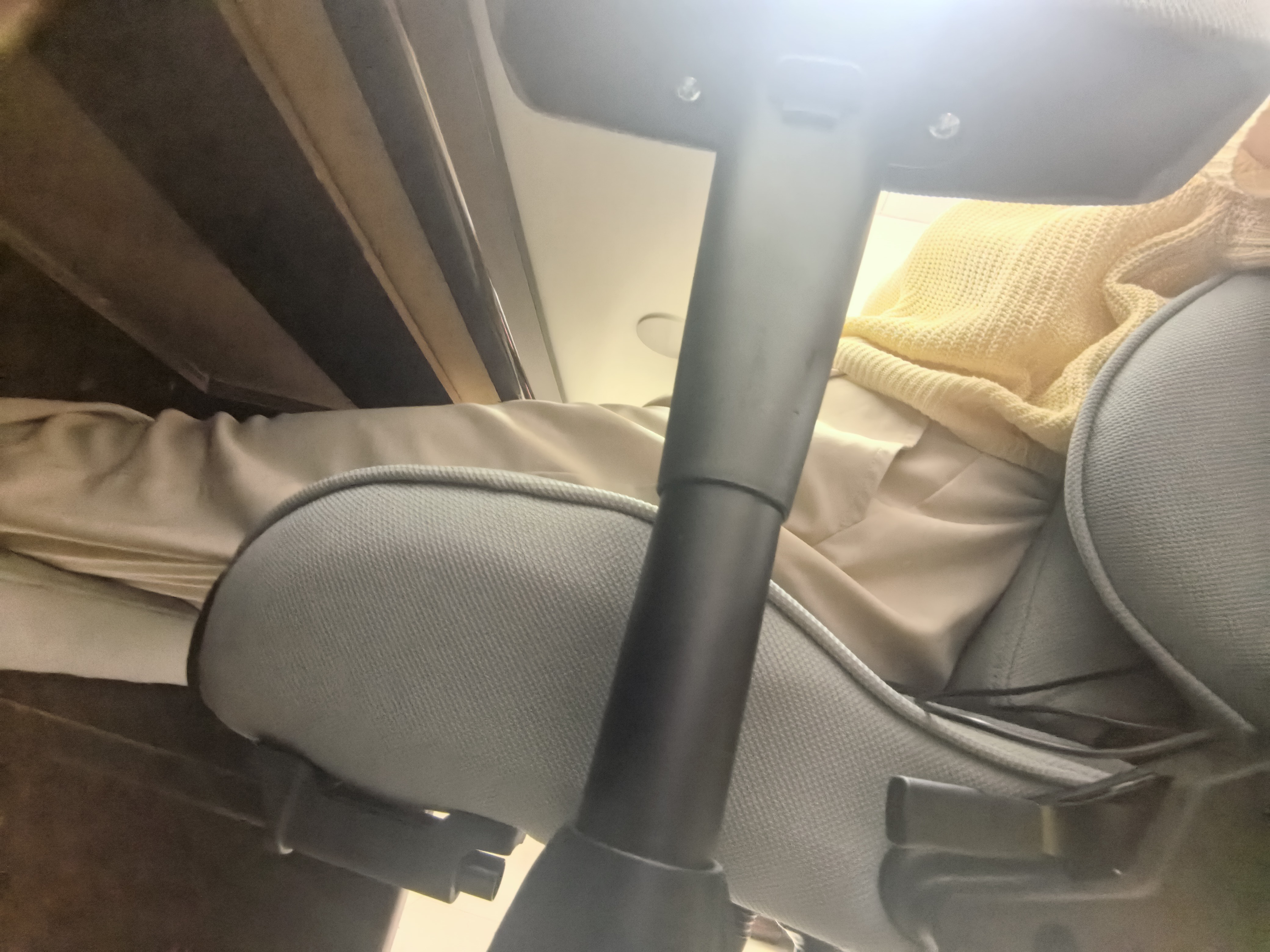 南皇电竞椅子游戏椅180度可躺人体工学椅可调节扶手升降电脑座椅家用 180°平躺-呼吸布-3级杆-带搁脚-软包4D扶手-按摩腰枕 155-180度(含) 可旋转可升降扶手 尼龙脚 实拍图