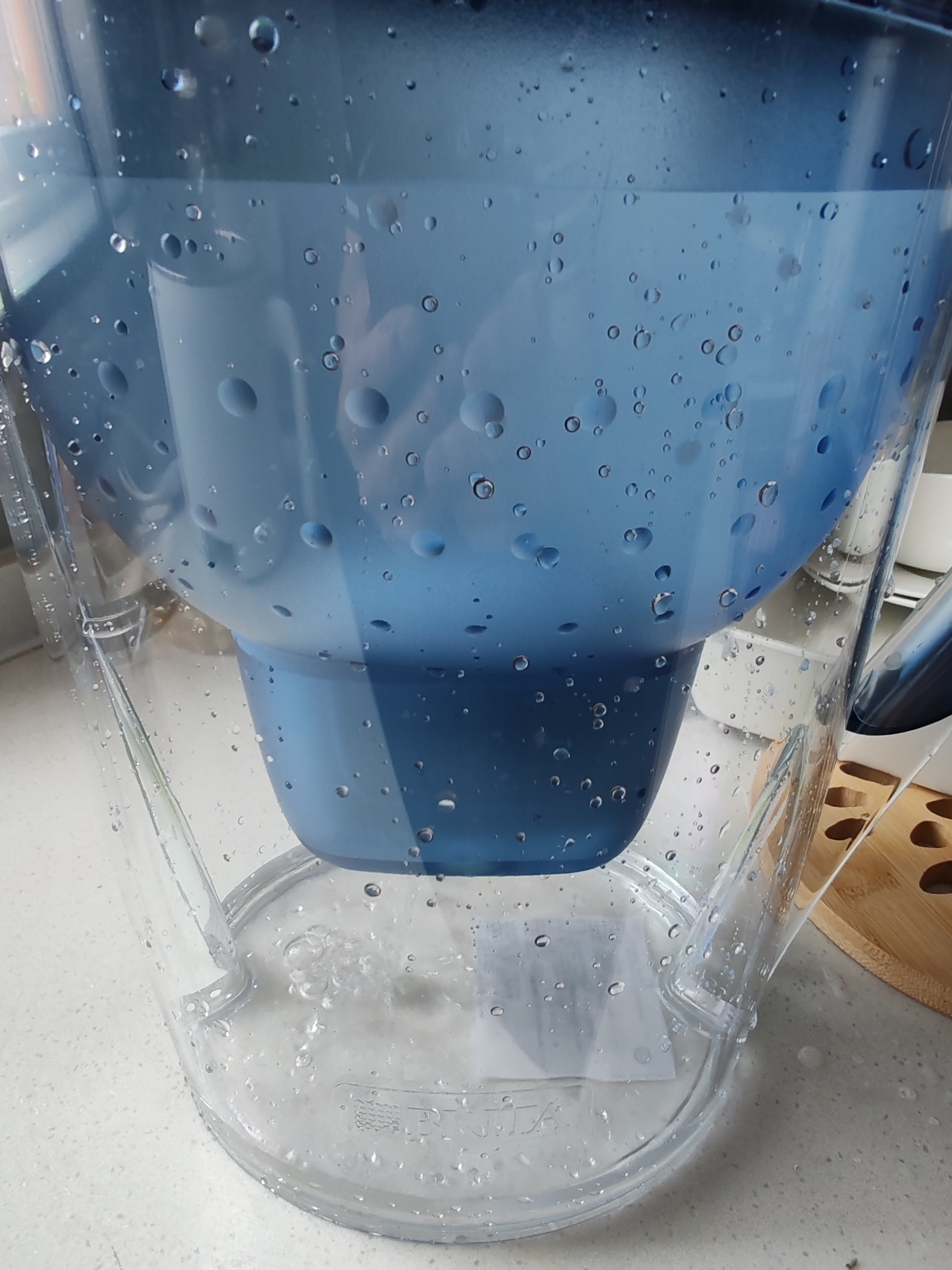 碧然德（BRITA） 过滤净水器 家用滤水壶 净水壶 海洋系列 3.5L蓝色 一壶3芯装 环保加固包装 实拍图