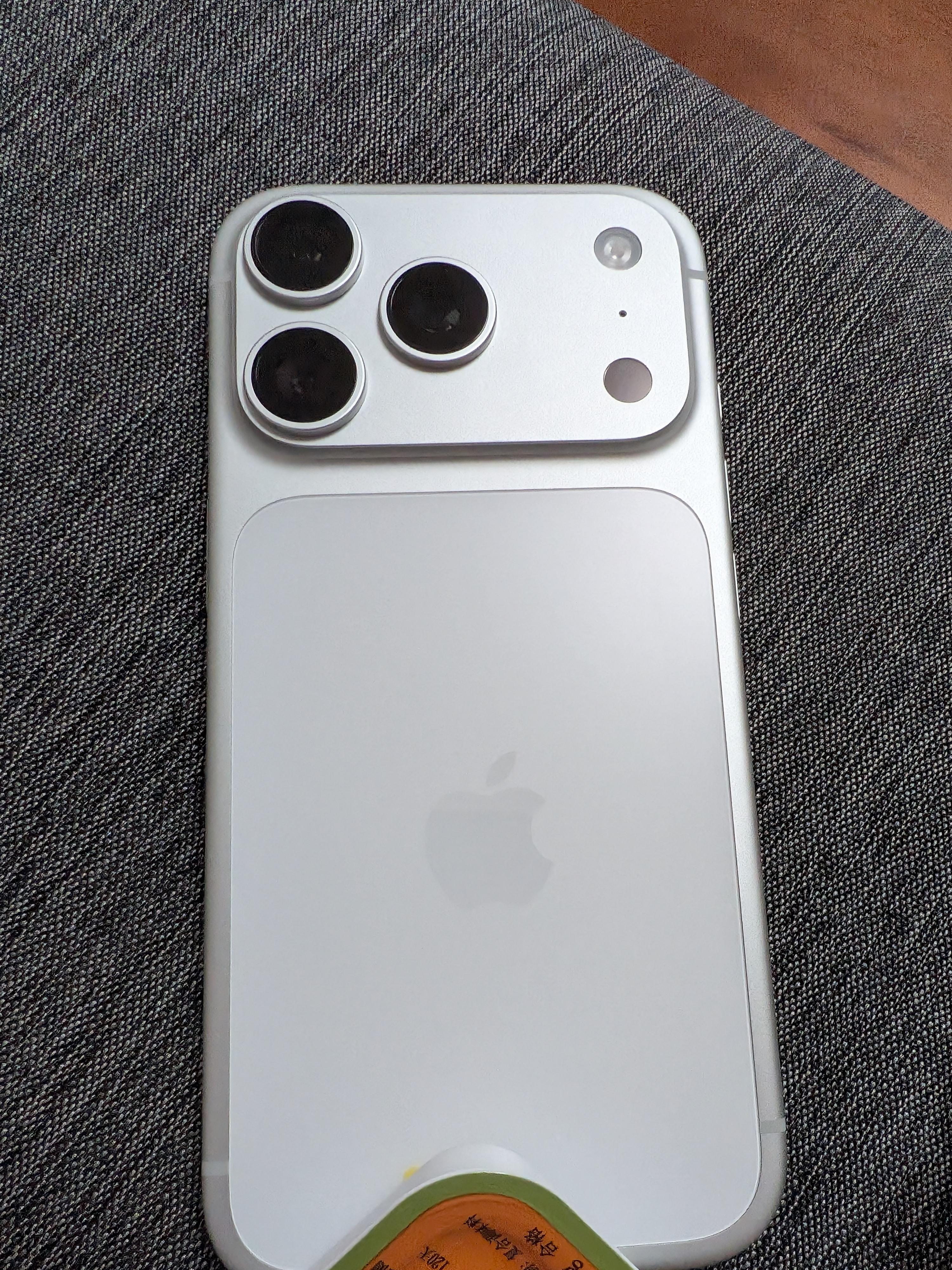 Apple苹果iPhone 17/16/15/14/13/12/11/X系列pro max air mini plus e二手手机 苹果 iPhone 17 Pro 实拍图