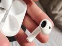 Apple/苹果 AirPods 4 搭配USB-C充电盒 苹果耳机 蓝牙耳机 适用iPhone/iPad/Mac 四代 实拍图