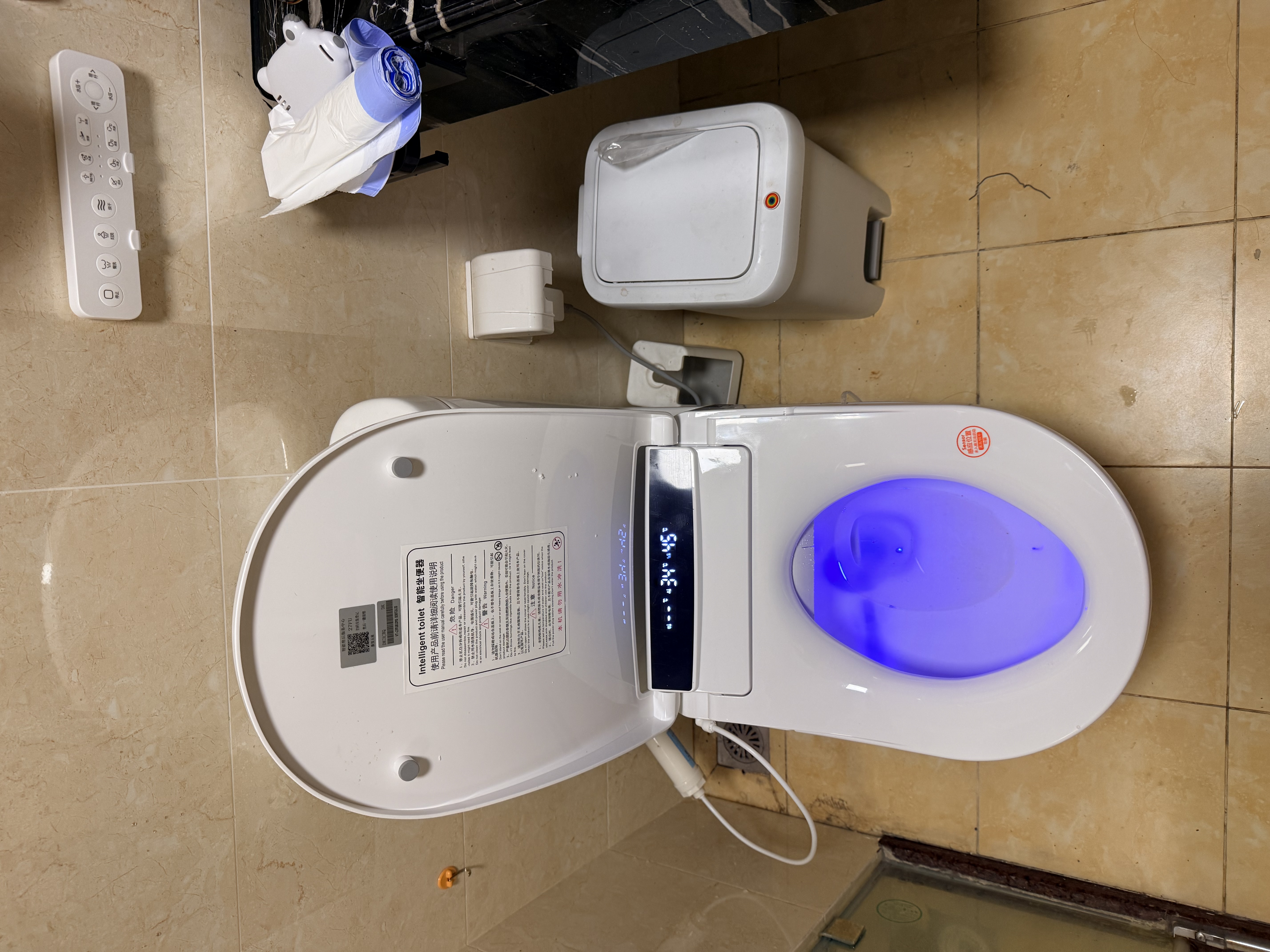 小米地宝系列智能马桶盖自动翻盖泡沫盾即热式冲洗加热助便UV型电动坐便盖 标配U型【手动翻盖+清洗烘干】 实拍图