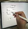 Apple/苹果 Pencil Pro 磁吸触控笔手写笔苹果笔电容笔书写绘画iPad笔 适用于iPad Pro/Air/mini机型 实拍图