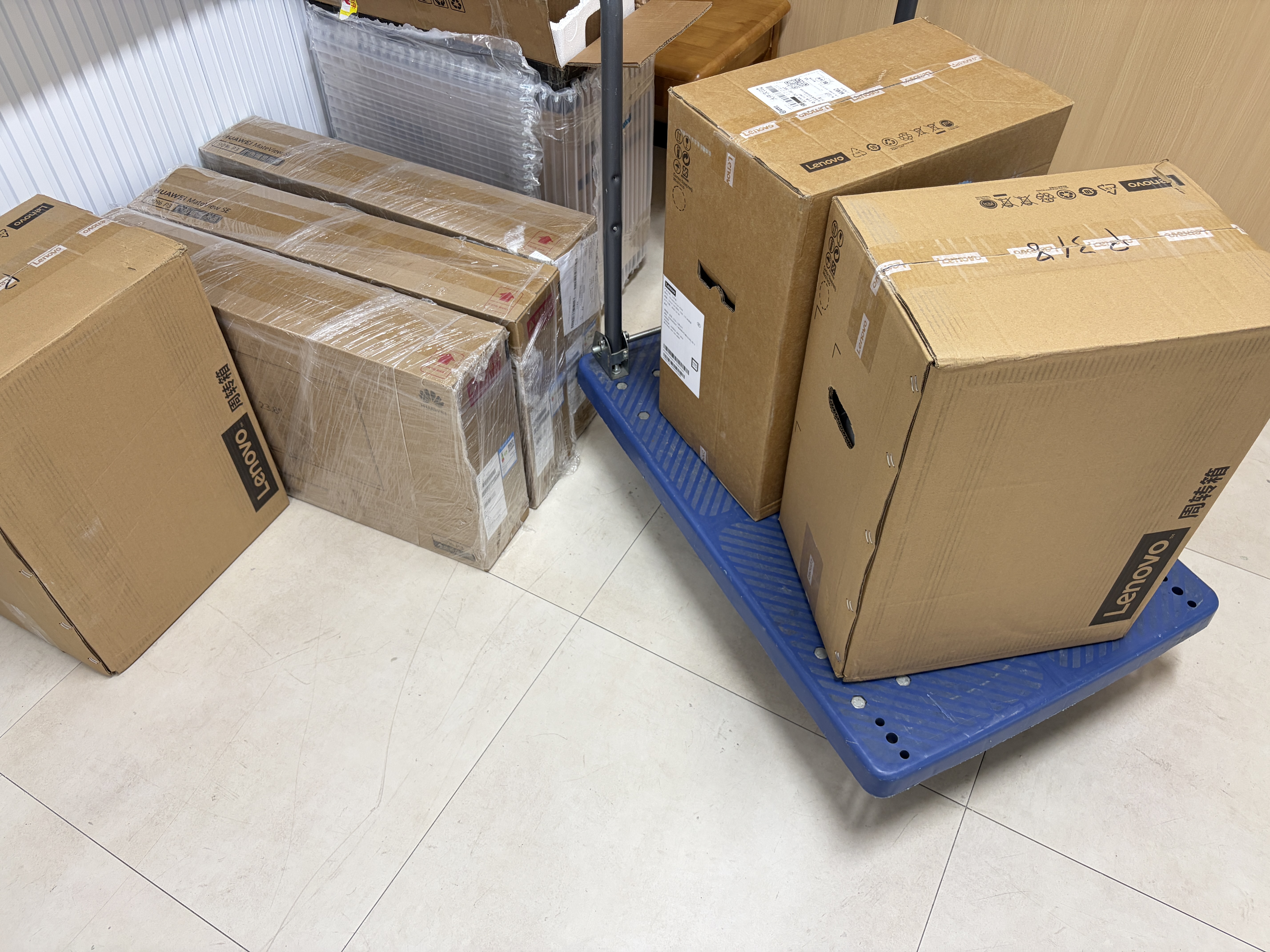 SANGUANG显示器 32英寸4K超清IPS专业设计师电脑显示屏幕 27英寸广色域Macbook色彩10.7亿色HDR电竞显示屏 32英寸4K/HDR400/MacBook色彩 实拍图