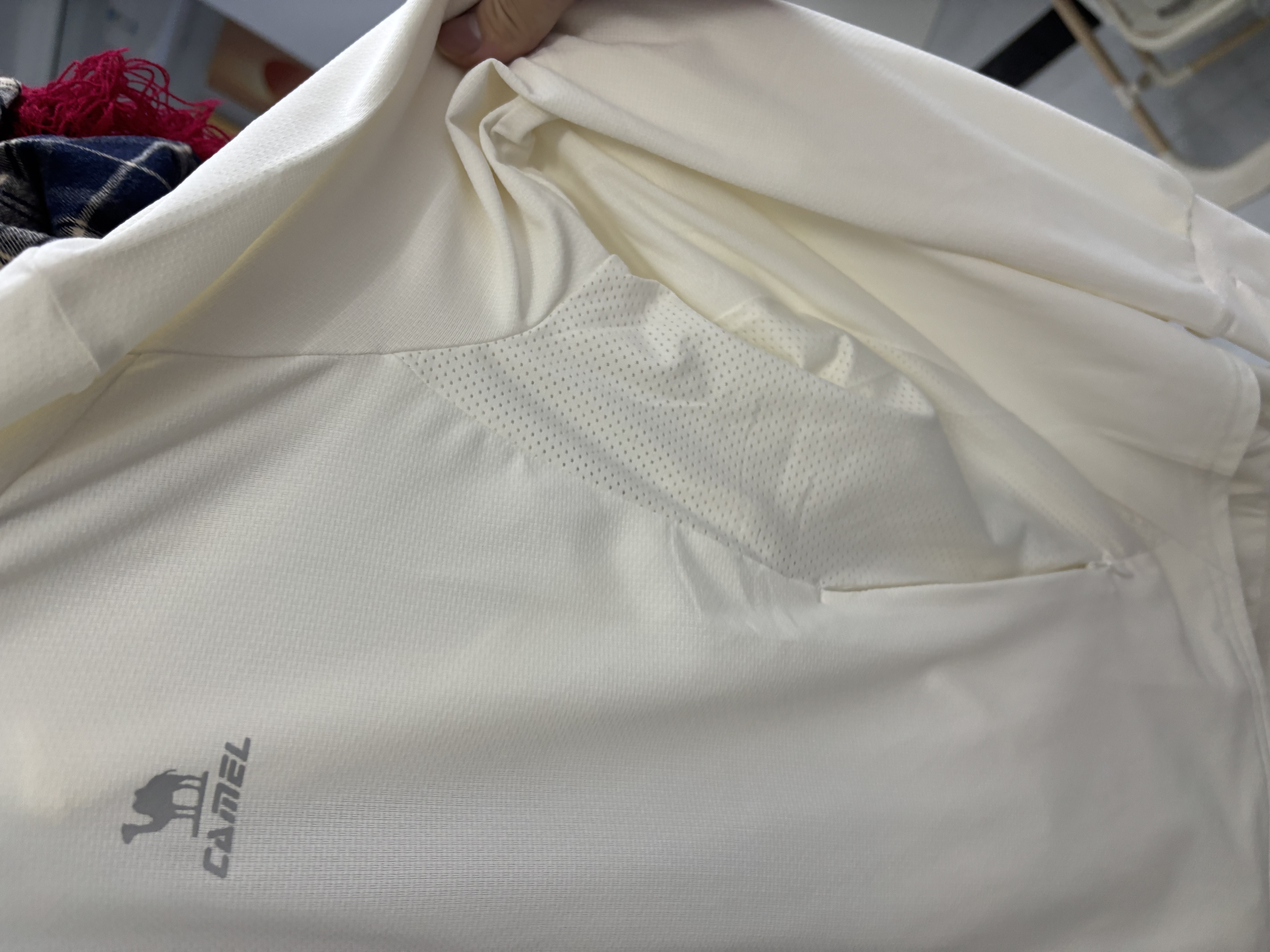 骆驼（CAMEL）防晒衣男女装夏季新款户外运动服原纱凉感防晒宽松连帽上衣薄外套 实拍图