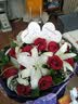 薇尼（LVINI）鲜花速递同城红玫瑰百合生日花北京郑州广州上海西安成都重庆南昌 19朵红玫瑰+6朵百合花束 实拍图