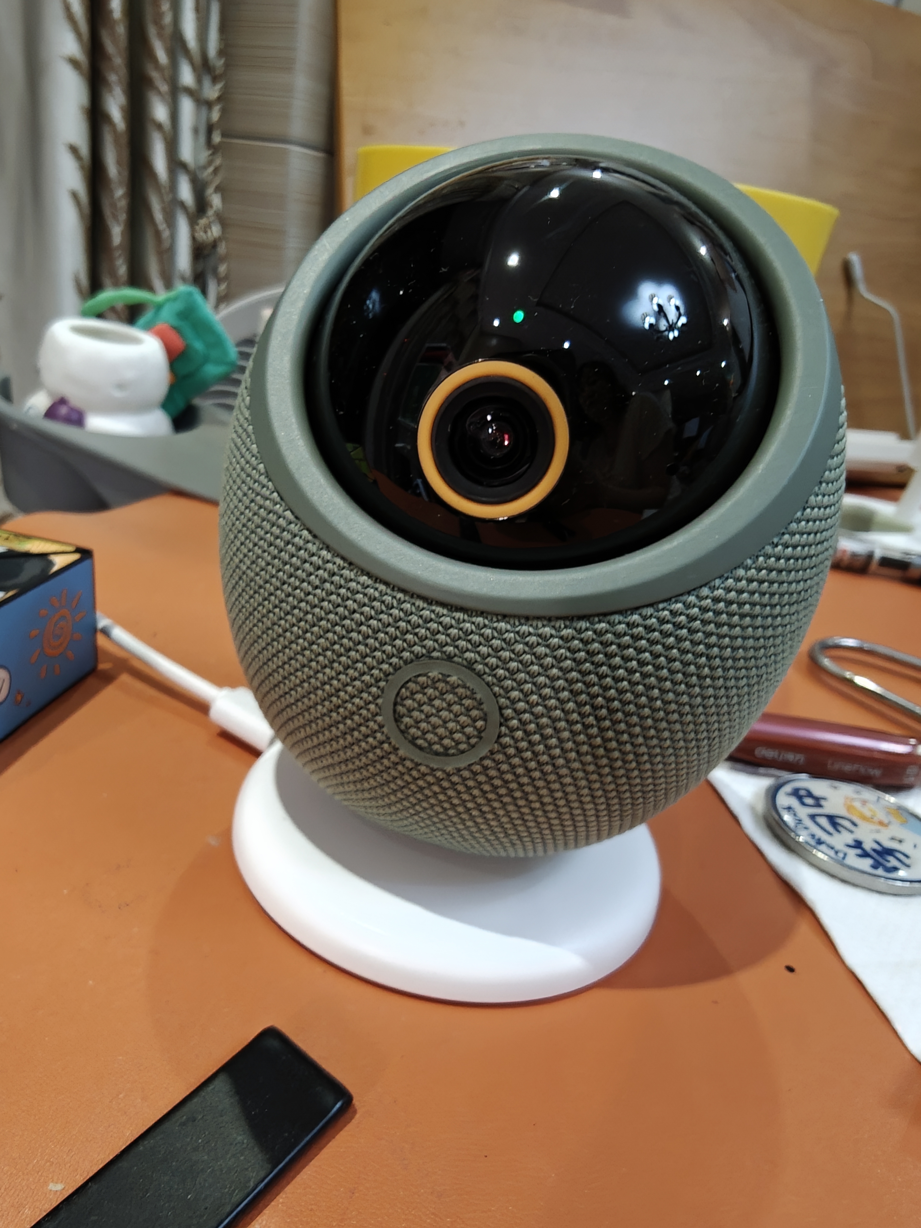 鸿蒙智选800万摄像头家用监控器360度无死角带夜视全景影像可视频可对话 室内庭院母婴宠物看护海雀雀蛋Max 实拍图