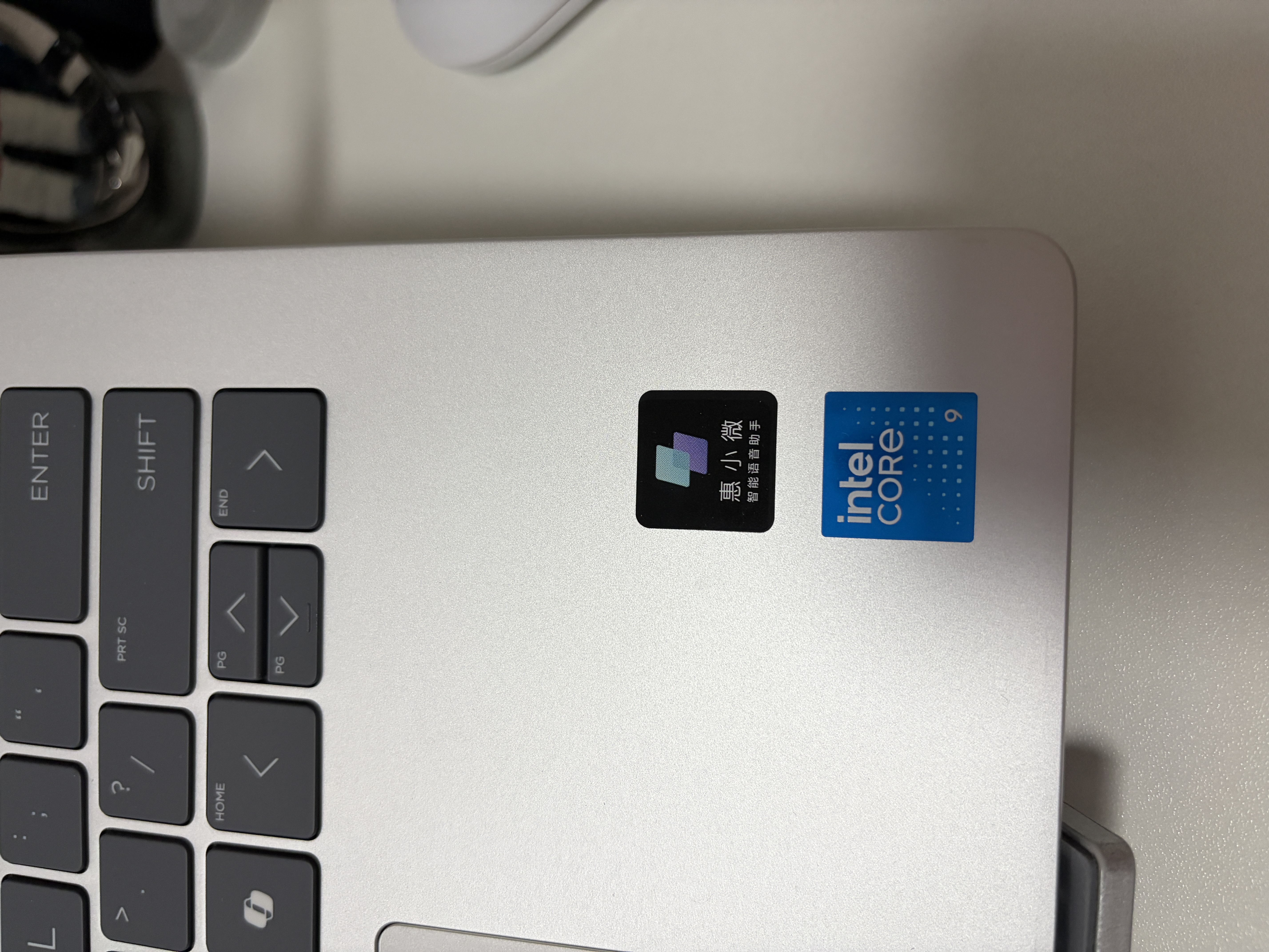 惠普HP【国家补贴】星Book Pro 14轻薄笔记本电脑(酷睿9 270H 32G 1T 2.8K 120Hz OLED AI)银 实拍图